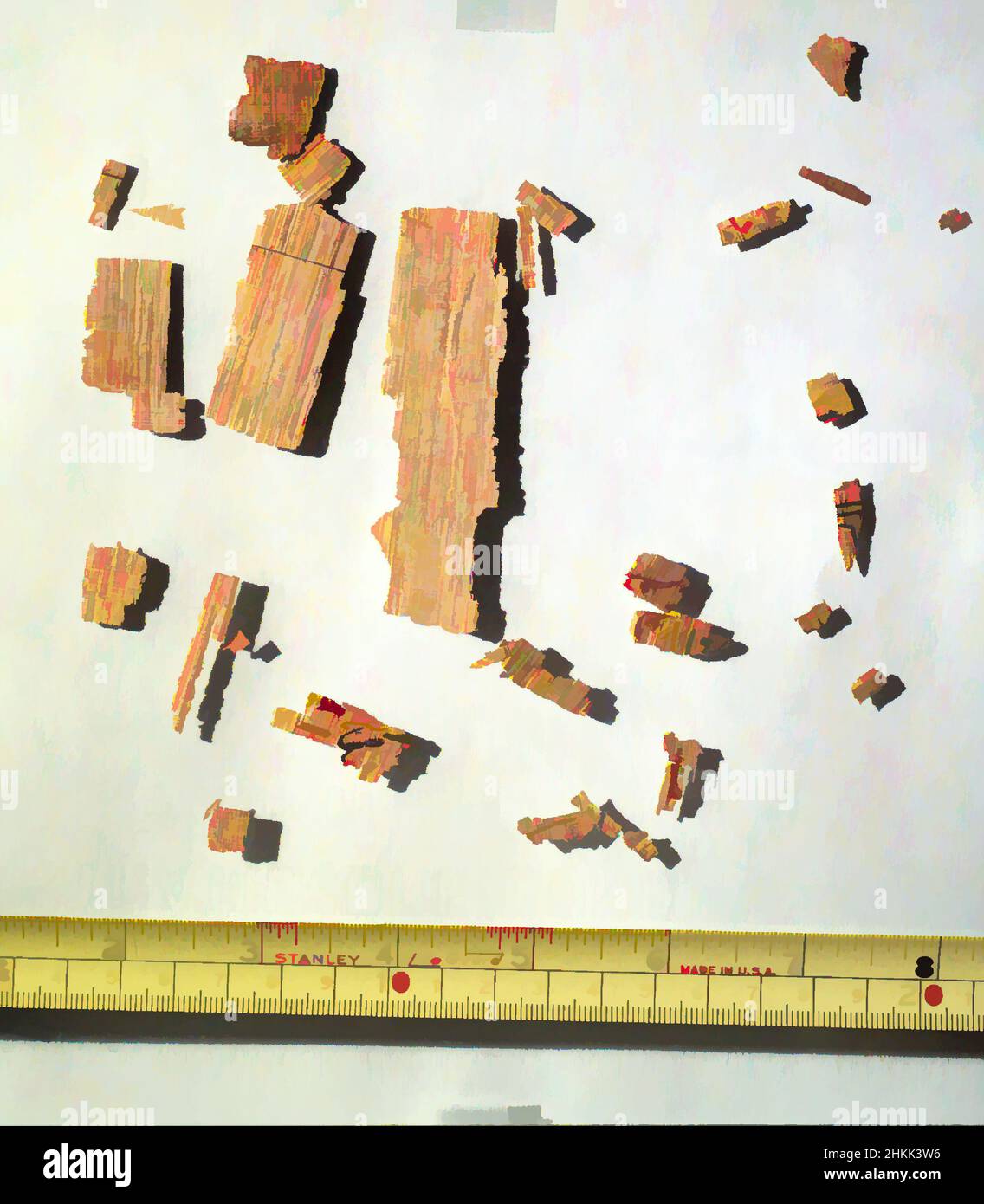 Art inspiré par des fragments de Rhind Mathematical Papyrus, Papyrus, encre, ca. 1493-1481 B.C. E., Dynasty 18, New Kingdom, fragment le plus grand : 6 5/16 x 3 3/8 po., 16 x 8,5 cm, 18th Dynasty, document, Dynasty 18, Égypte, Egyptien, fragment, New Kingdom, collection de la société historique de New york, œuvres classiques modernisées par Artotop avec un peu de modernité. Formes, couleur et valeur, impact visuel accrocheur sur l'art émotions par la liberté d'œuvres d'art d'une manière contemporaine. Un message intemporel qui cherche une nouvelle direction créative. Artistes qui se tournent vers le support numérique et créent le NFT Artotop Banque D'Images
