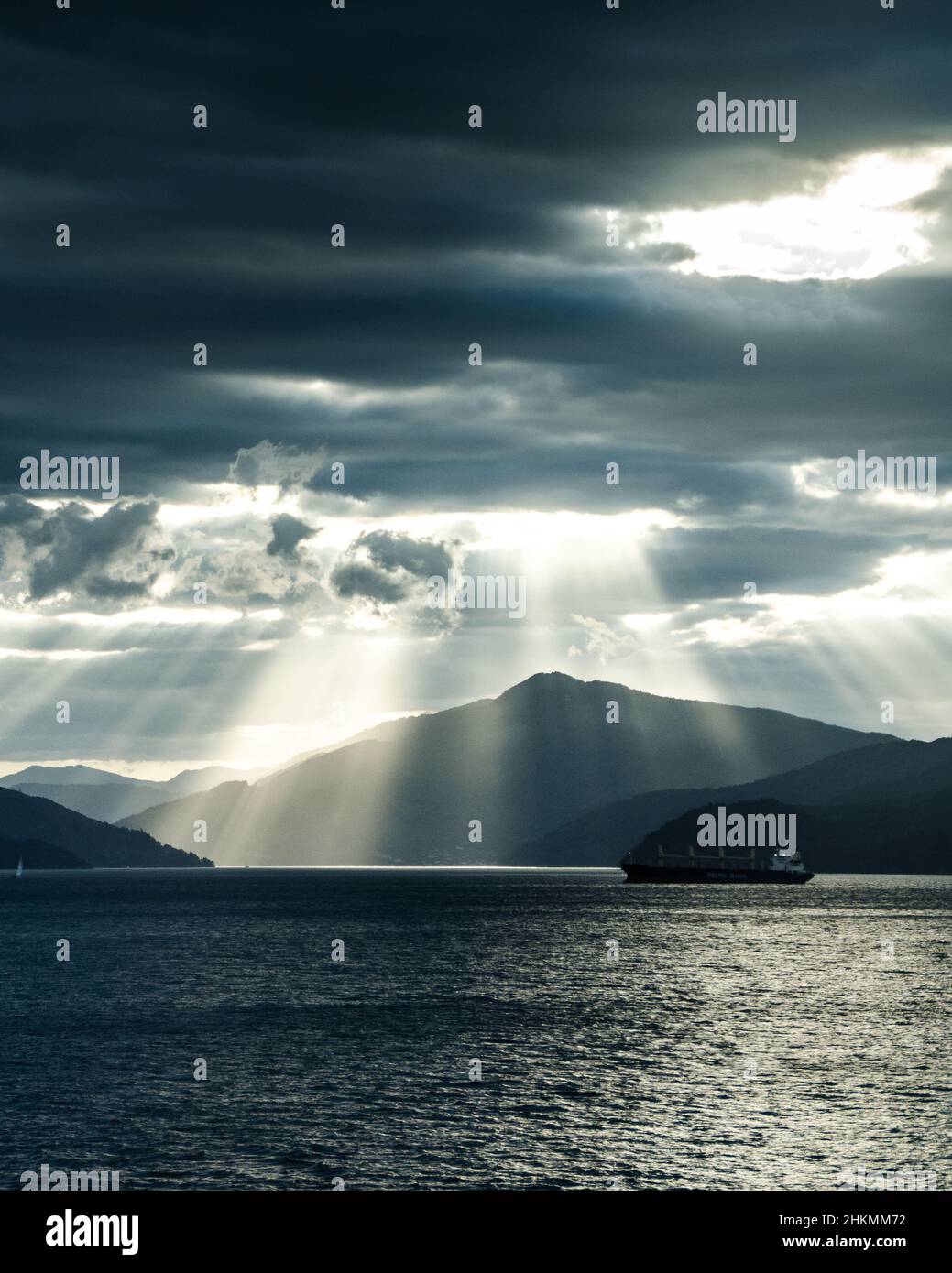 Marlborough Sound Light, Nouvelle-Zélande Banque D'Images