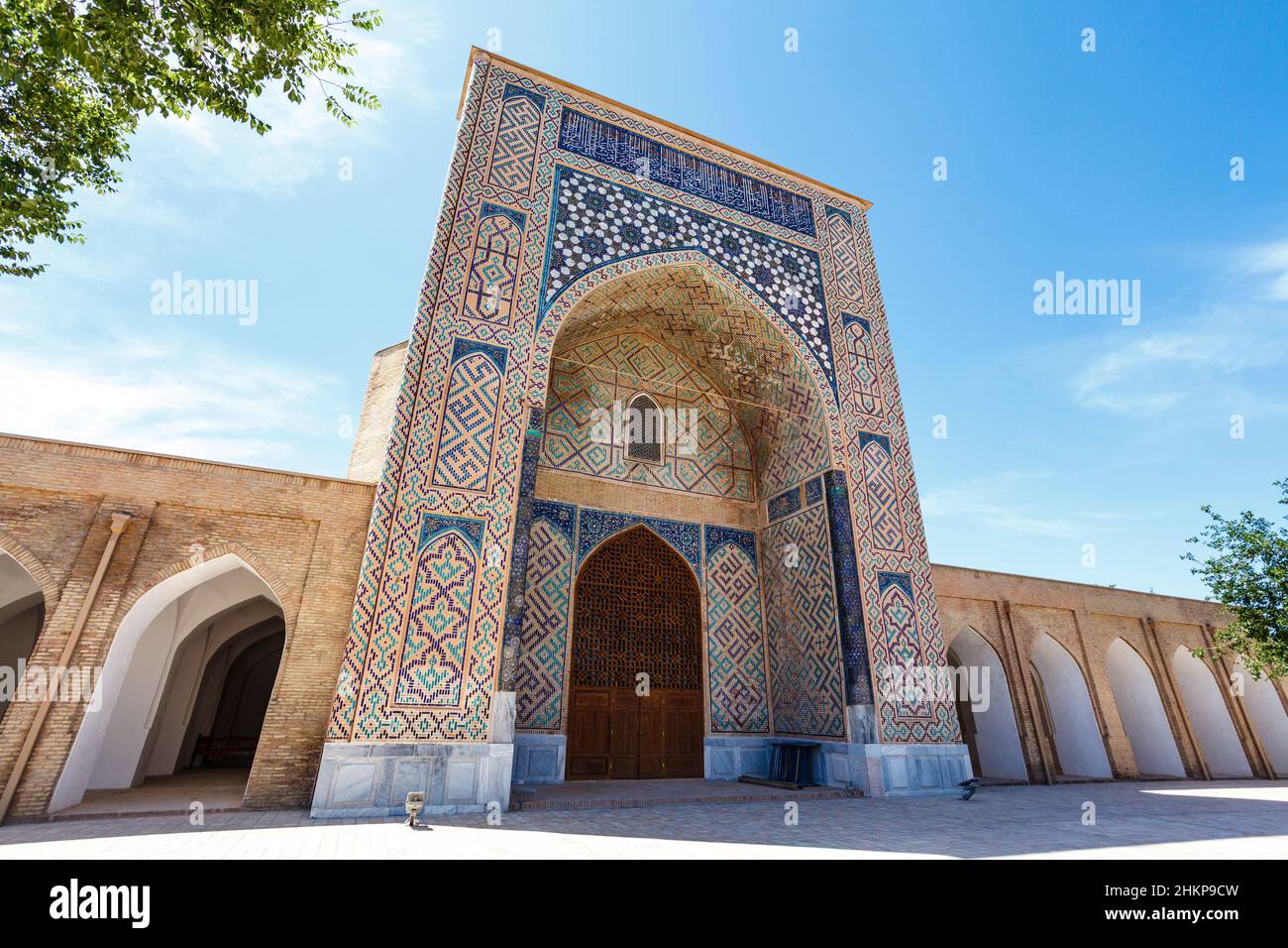 Extérieur de la mosquée Kok Gumbaz à Shahrisabz, Qashqadaryo, Ouzbékistan, Asie centrale Banque D'Images