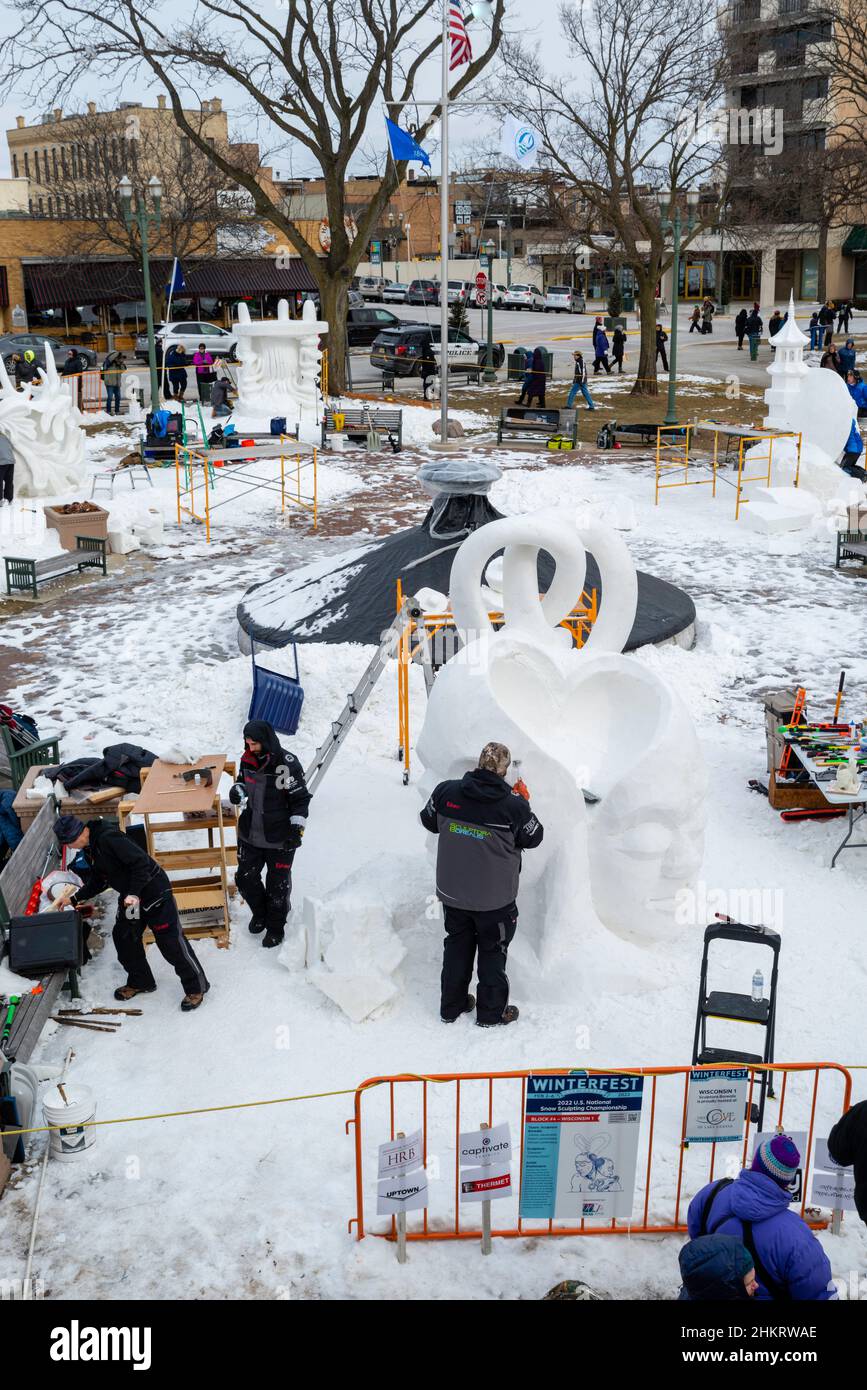 Photographie prise à Winterfest, un festival d'hiver célébrant les sculptures de froid et de glace, au lac Léman, Wisconsin, États-Unis. Banque D'Images