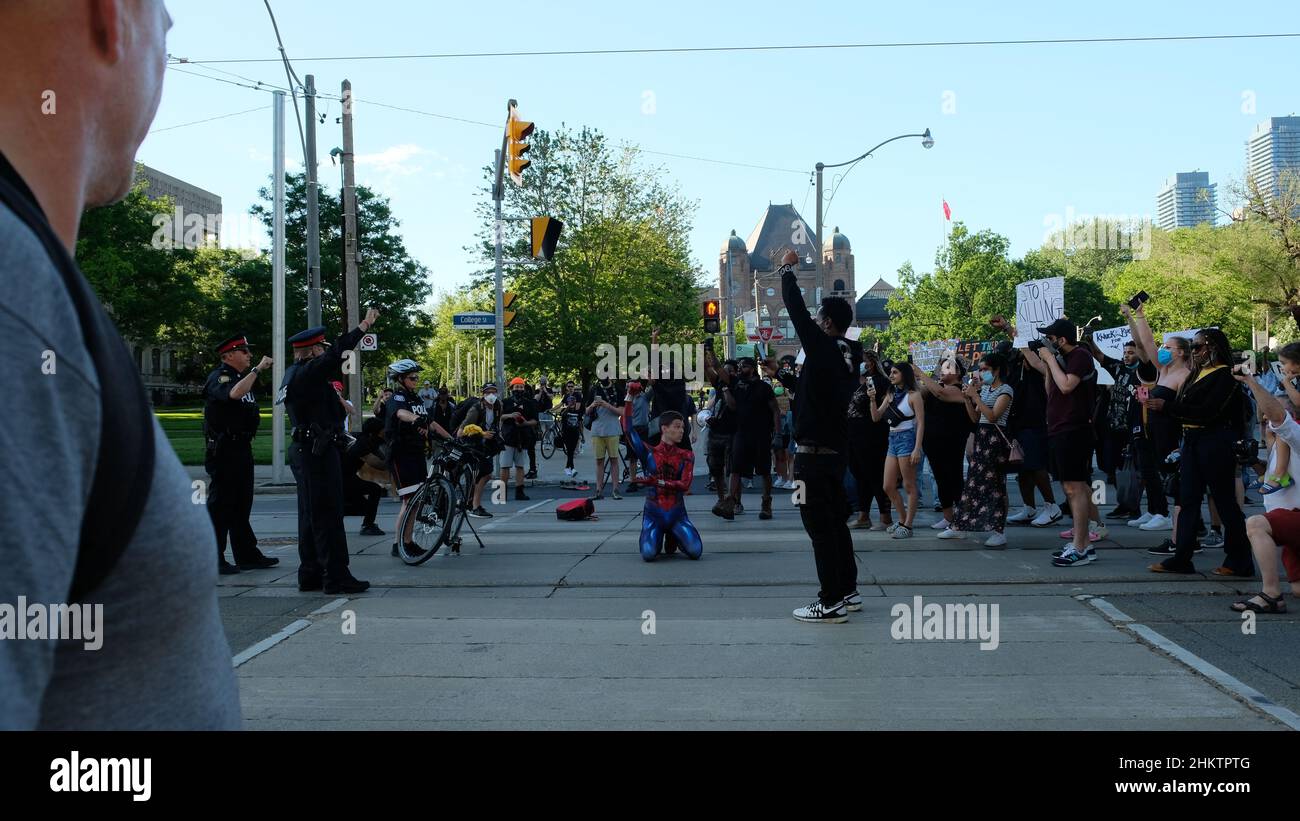 Rassemblement de protestation pacifique plaidant pour Black Lives Matter et la justice sociale Banque D'Images