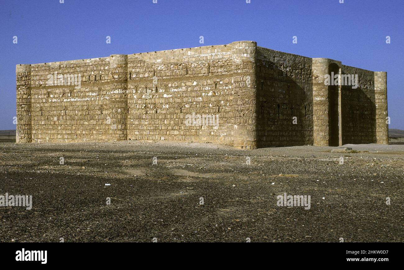 Caravanserai fortifié de l'ère Omeyyade à Azraq, en Jordanie, où T.E.Lawrence a été basé pendant plusieurs mois d'hiver pendant la révolte arabe (1917-1918) contre les Turcs ottomans.(1995) Banque D'Images