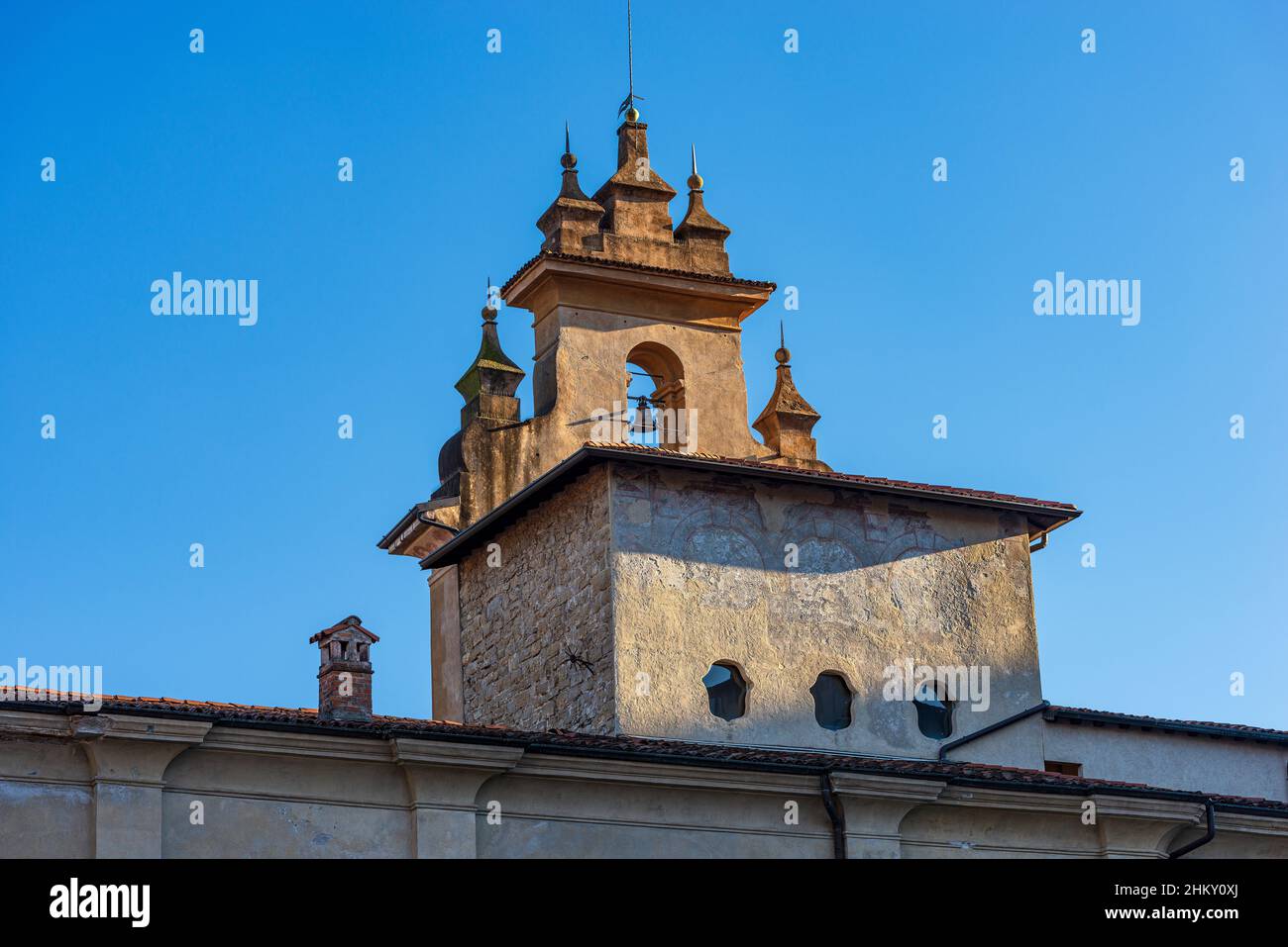 Bergame haute ville, près de la tour médiévale appelée Torre della Campanella (tour de la petite cloche) ou Torre della Cittadella, Lombardie, Italie. Banque D'Images