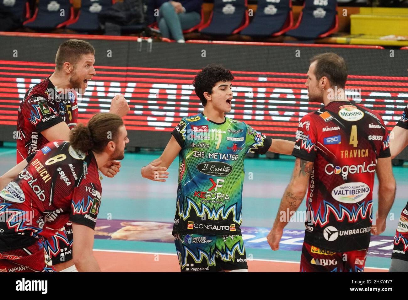 Broccatelli vittorio (n.7 sir safety conad pérouse) pendant Sir Safety Conad Pérouse vs Consar Ravenna, Volleyball Italien Serie A Men SuperLeague Championship Championship à Pérouse, Italie, février 05 2022 Banque D'Images