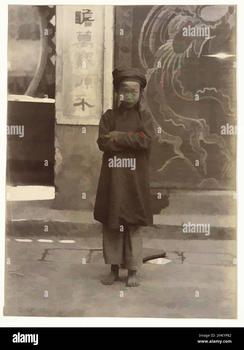 Art inspiré par Portrait d'un garçon inconnu dans la rue, Indochine, Indo-Chine, 1870 - 1890, papier, Imprimé albumine, largeur 170 mm × hauteur 227 mm, oeuvres classiques modernisées par Artotop avec une touche de modernité. Formes, couleur et valeur, impact visuel accrocheur sur l'art émotions par la liberté d'œuvres d'art d'une manière contemporaine. Un message intemporel qui cherche une nouvelle direction créative. Artistes qui se tournent vers le support numérique et créent le NFT Artotop Banque D'Images