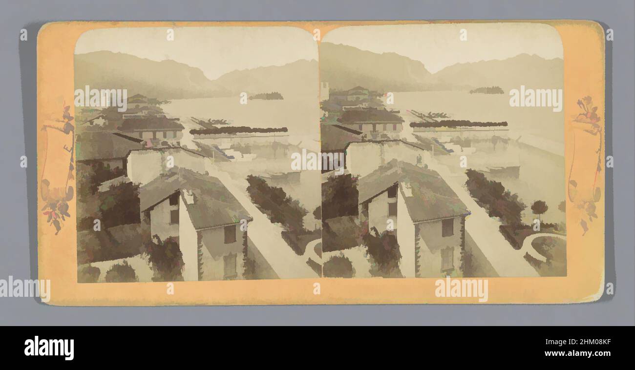 Art inspiré par la vue de Stresa et du Lac majeur, Streza panorama (Lac majeur), Vues d'Italie, Jean Andrieu, éditeur: Adolphe Block, Stresa, Editeur: Paris, 1872 - 1876, carton, papier, albumine, Hauteur 88 mm × largeur 175 mm, oeuvres classiques modernisées par Artotop avec une touche de modernité. Formes, couleur et valeur, impact visuel accrocheur sur l'art émotions par la liberté d'œuvres d'art d'une manière contemporaine. Un message intemporel qui cherche une nouvelle direction créative. Artistes qui se tournent vers le support numérique et créent le NFT Artotop Banque D'Images