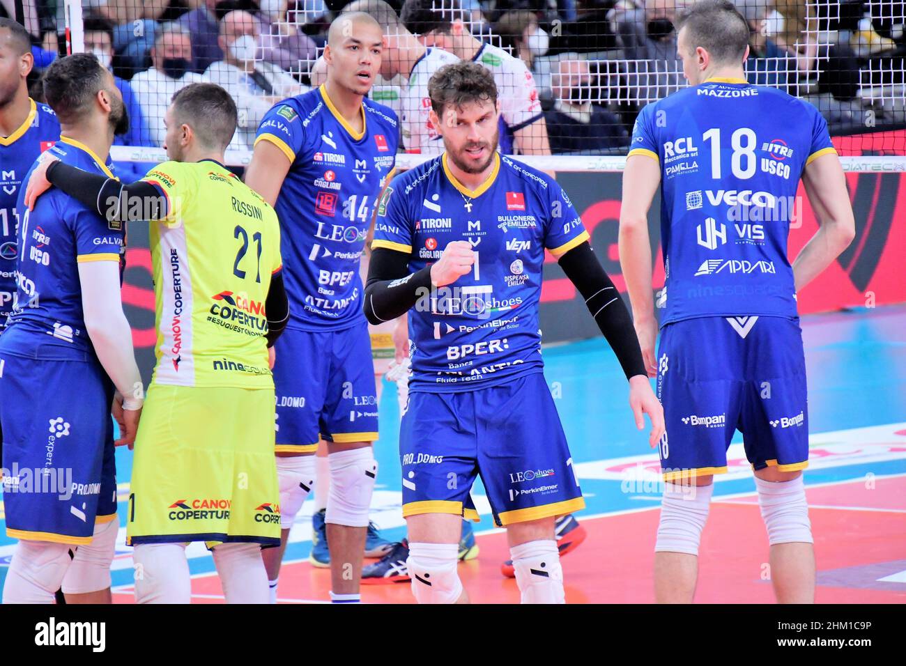 Trento, Italie.06th févr. 2022.Bruno Rezende (Leo Shoes Modène) pendant ITAS Trentino vs Leo Shoes Modène, Volleyball Italien Serie A Men SuperLeague Championship à Trento, Italie, février 06 2022 crédit: Independent photo Agency/Alamy Live News Banque D'Images