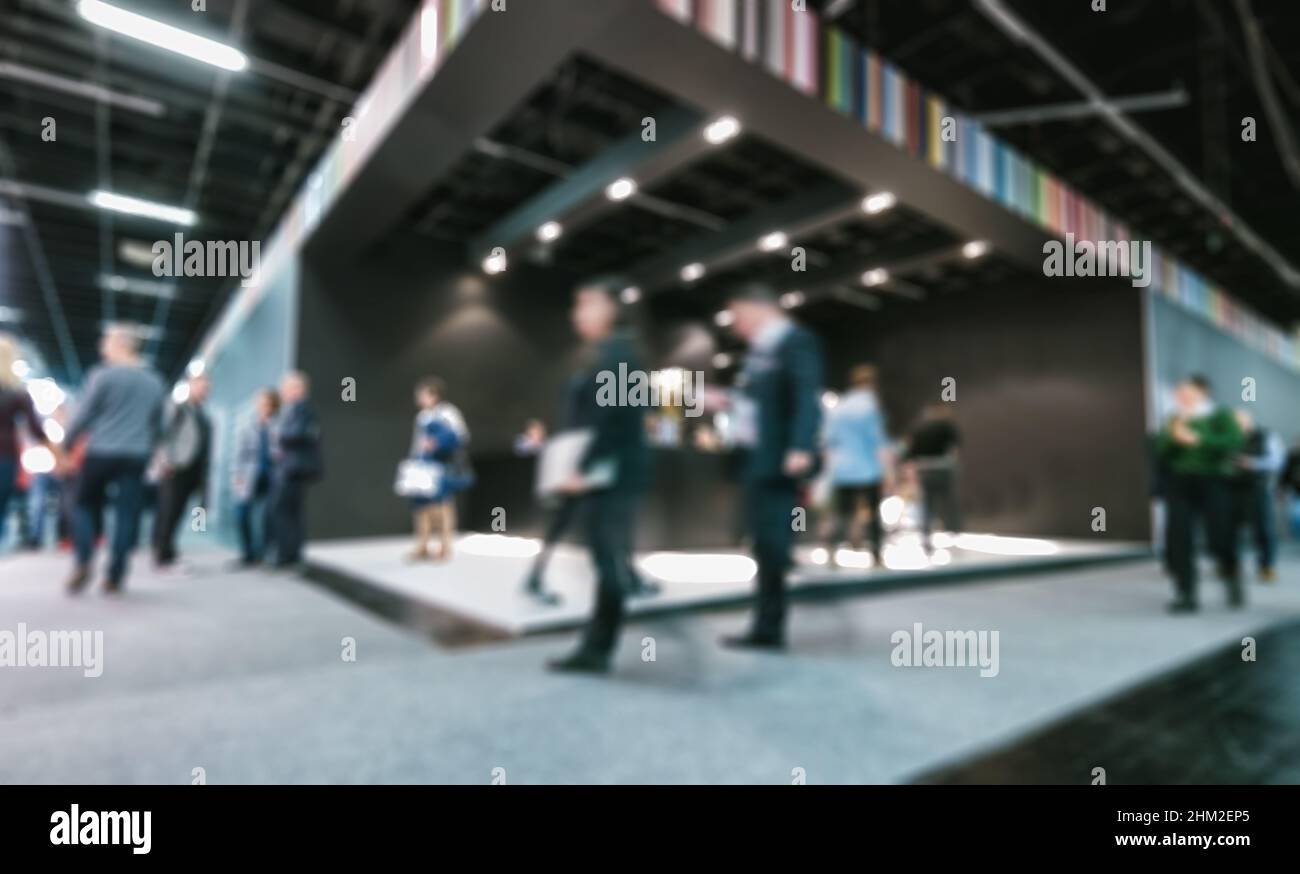 Intentionnellement flou de fond des visiteurs du salon Banque D'Images