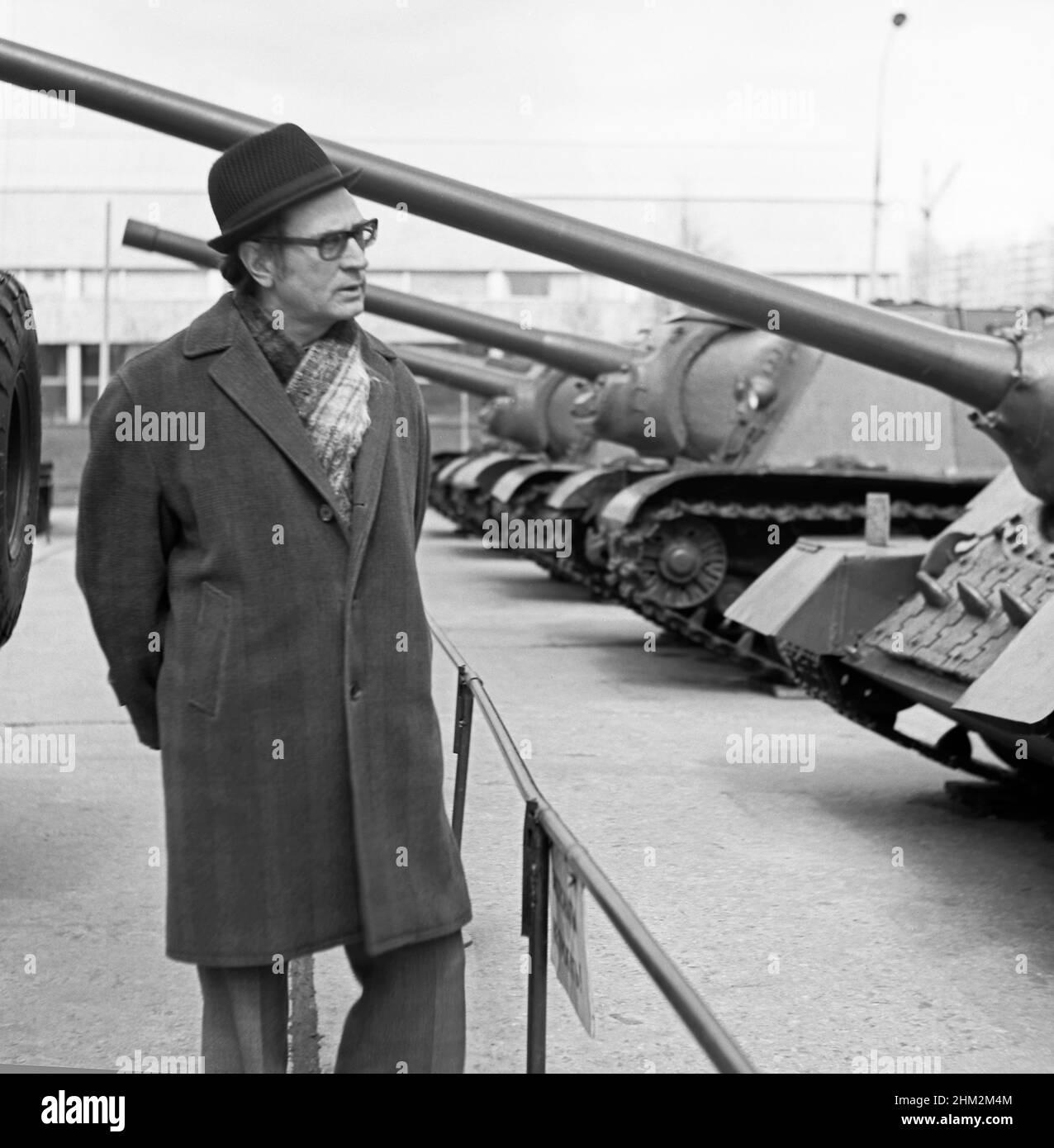 Igor Pavlovich Shmelev (n.1932) est physicien, candidat des sciences physiques et mathématiques, employé de l'Institut de physique biologique (IPF) de l'Académie des sciences de l'URSS (Moscou) en 50s et 60s et du P.P.Institut d'océanologie de Shirshov.Moscou, Russie, URSS, avril 1976 Banque D'Images