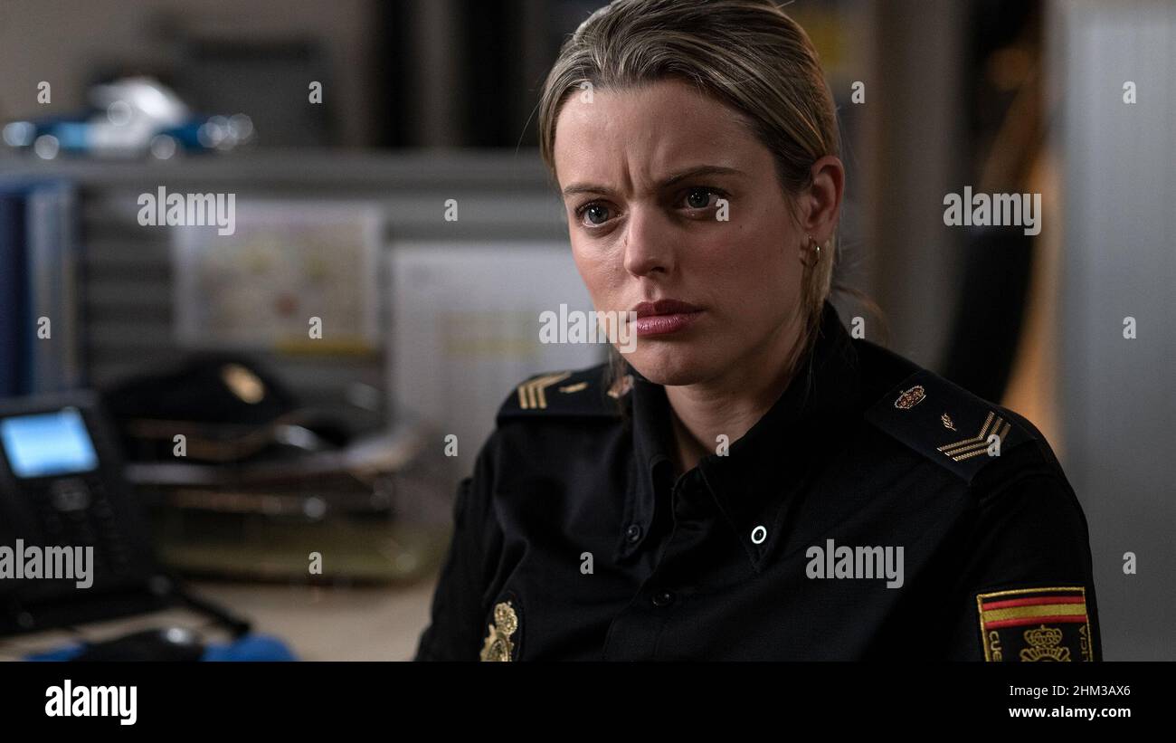 ADRIANA TORREBEJANO dans SIN NOVEDAD (2021), dirigé par RODRIGO SOPEÑA.Crédit: HBO Max / Warner Bros. Télévision / Album Banque D'Images