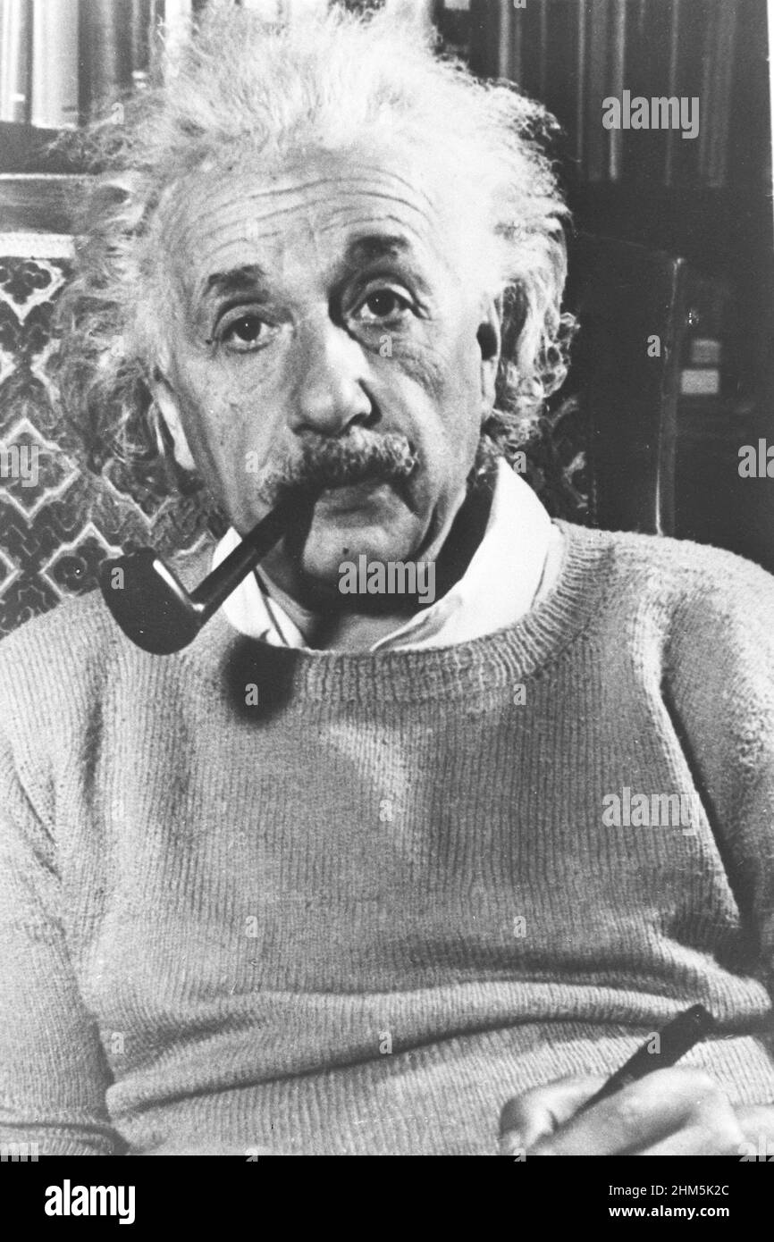 Le génie Albert Einstein (1879-1955) portrait. 10 octobre 1946. Prix Nobel et génie scientifique de renommée mondiale. Banque D'Images