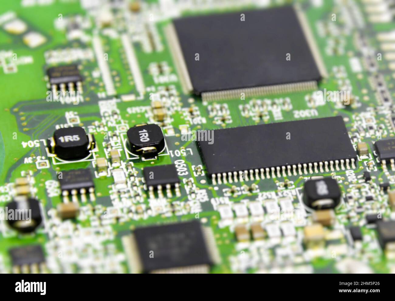 Carte de circuit imprimé du microprocesseur. Micro-technologie et micropuce. Composants électroniques et conducteurs Banque D'Images