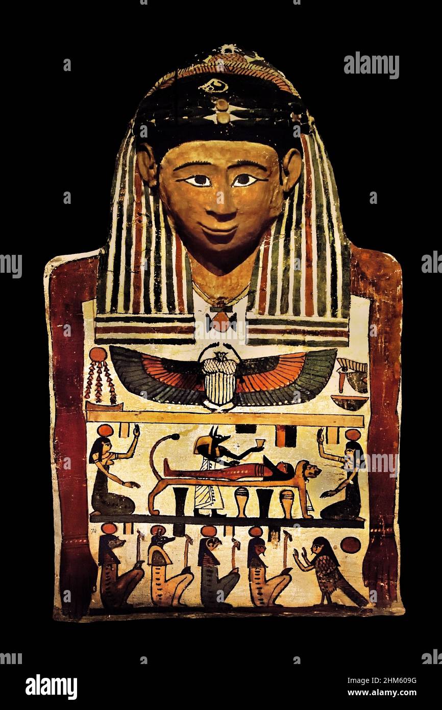 Masque de Cartonnage avec momification scène, période Ptolemaic, (332-30BC), Egypte (Museo Egizio di Torino Italie) Banque D'Images
