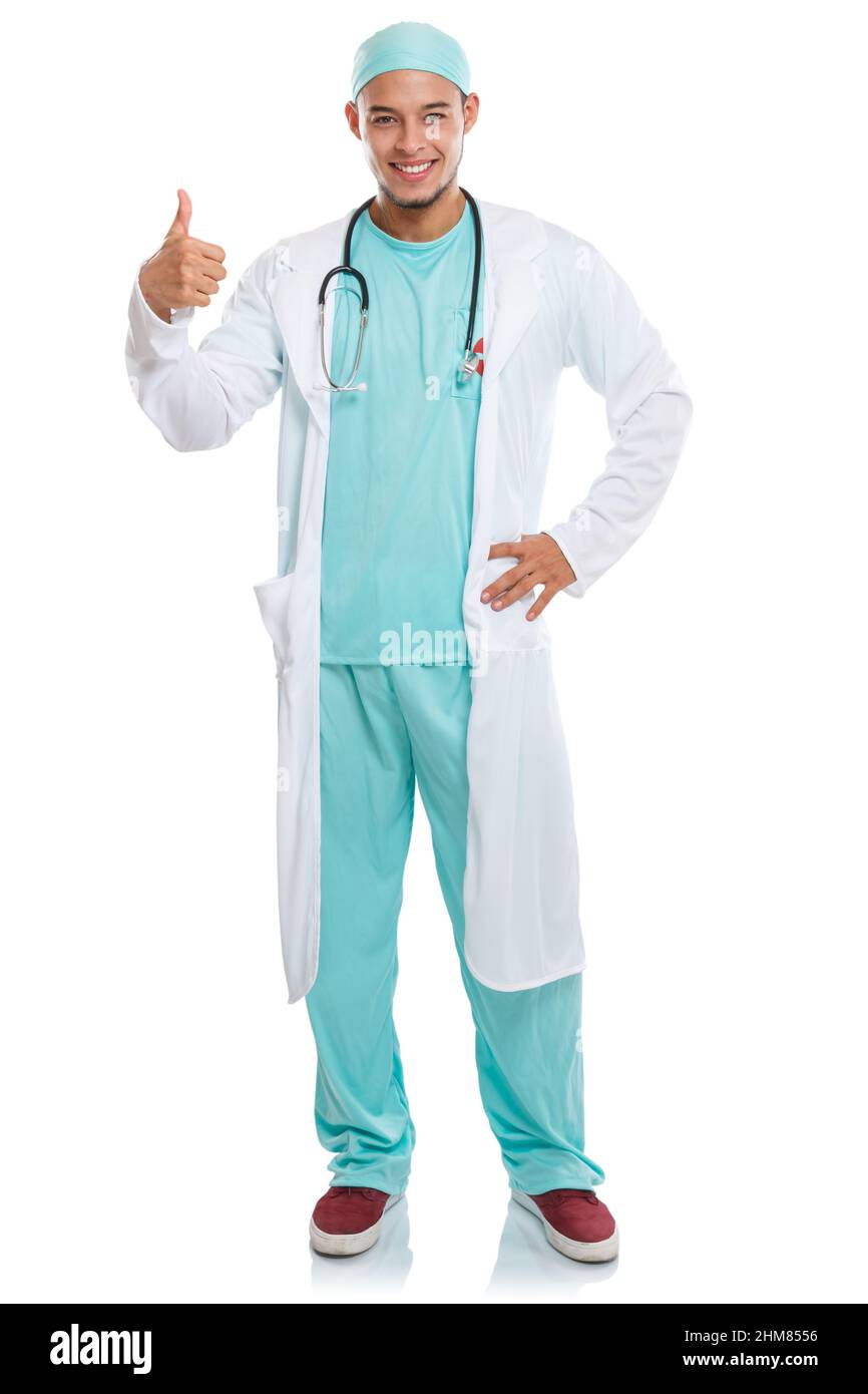 Jeune médecin portrait format formation professionnelle succès homme latin réussite médecin général isolé sur fond blanc Banque D'Images