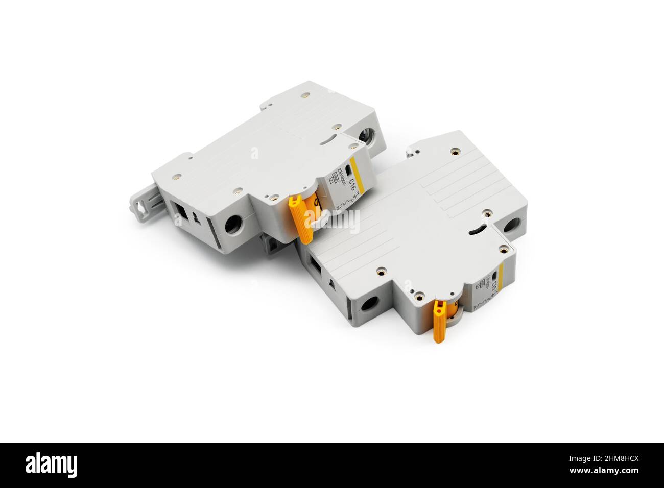 Disjoncteurs électriques. Gros plan. Isolé sur fond blanc. Banque D'Images