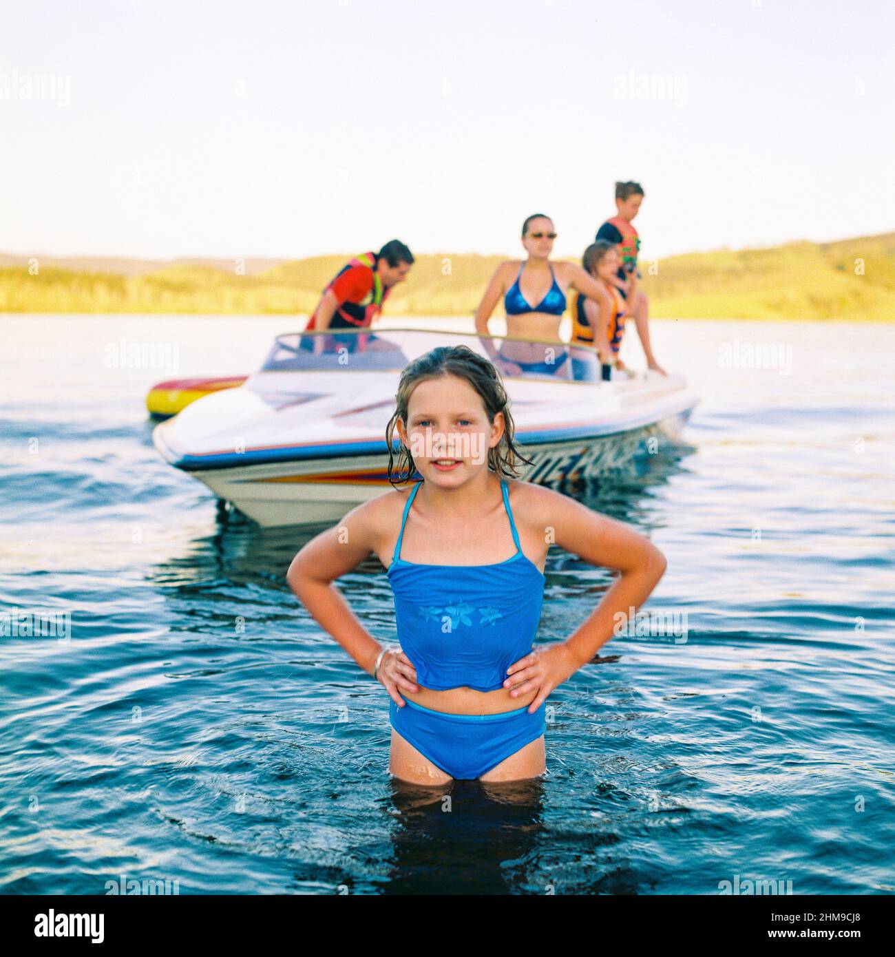 Baignade dans le barrage Somerset, Queensland, Australie. Banque D'Images