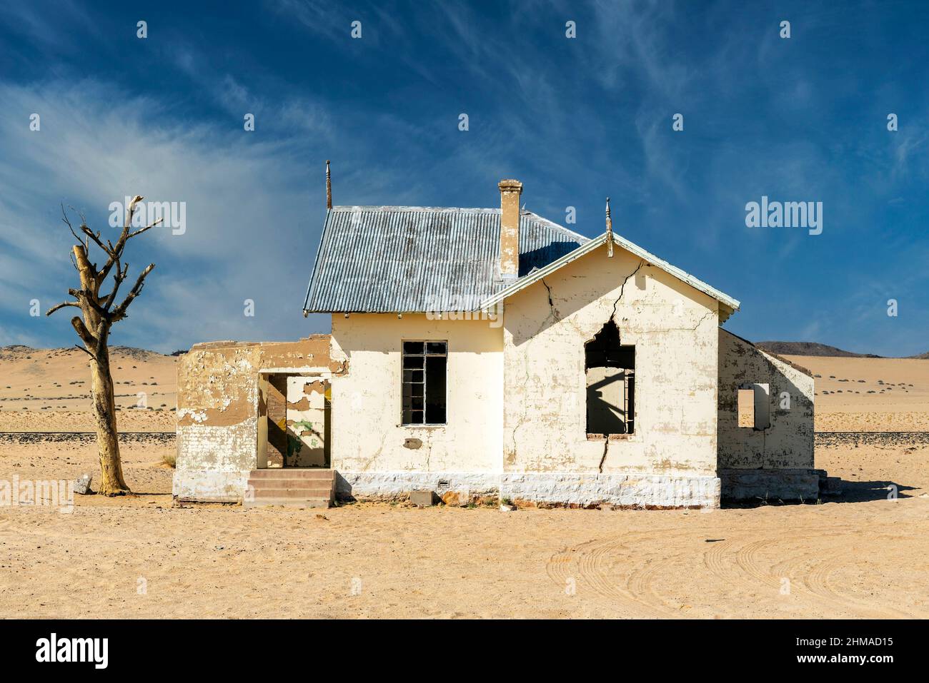 Maison solitaire abandonnée dans le désert, Namibie Banque D'Images