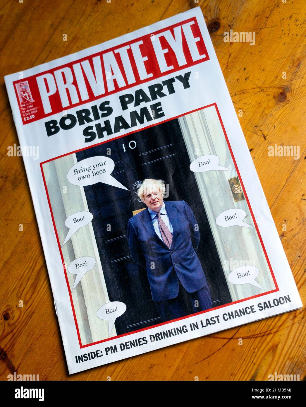 Boris Johnson partygate numéro 10 Downing Street Private Eye couverture titre 'Boris Party Dahmen' janvier février numéro 2022 Londres Angleterre Royaume-Uni Banque D'Images