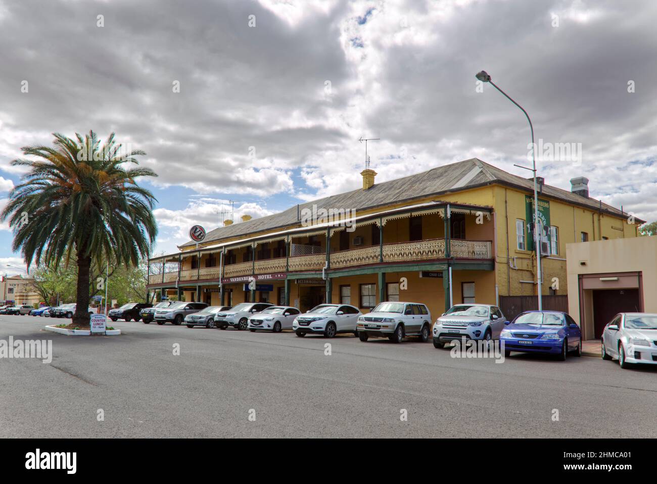 L'un des plus grands hôtels de la Nouvelle-Galles du Sud le Vandenberg Hotel Forbes Australie Banque D'Images