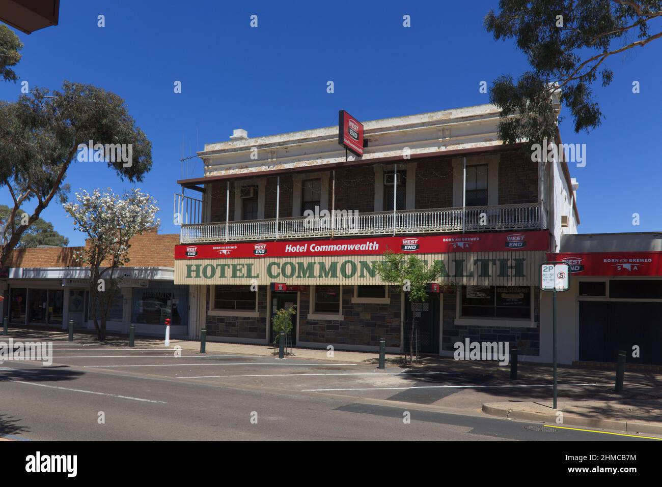 Hôtel historique Commonwealth sur la route commerciale Port Augusta Australie méridionale Banque D'Images