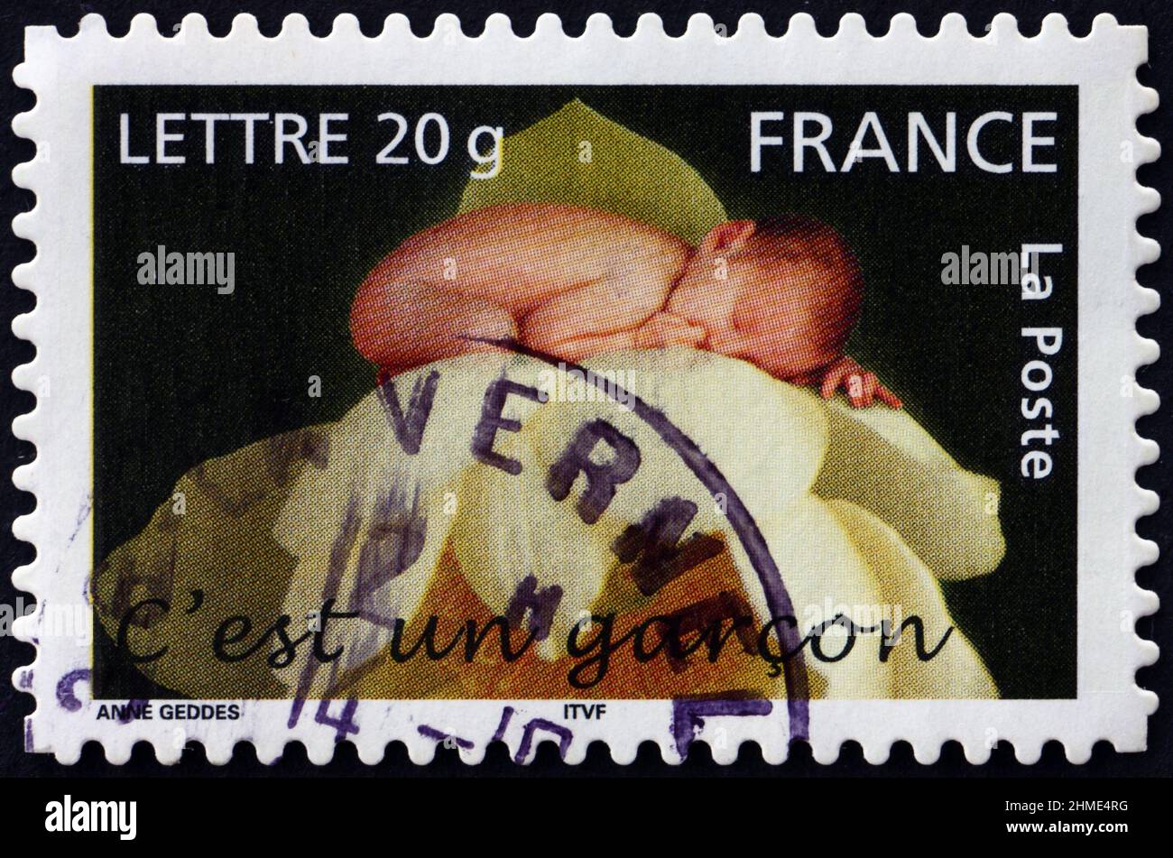 FRANCE - VERS 2005: Un timbre imprimé en France montre le timbre de naissance - c'est un garçon, vers 2005 Banque D'Images