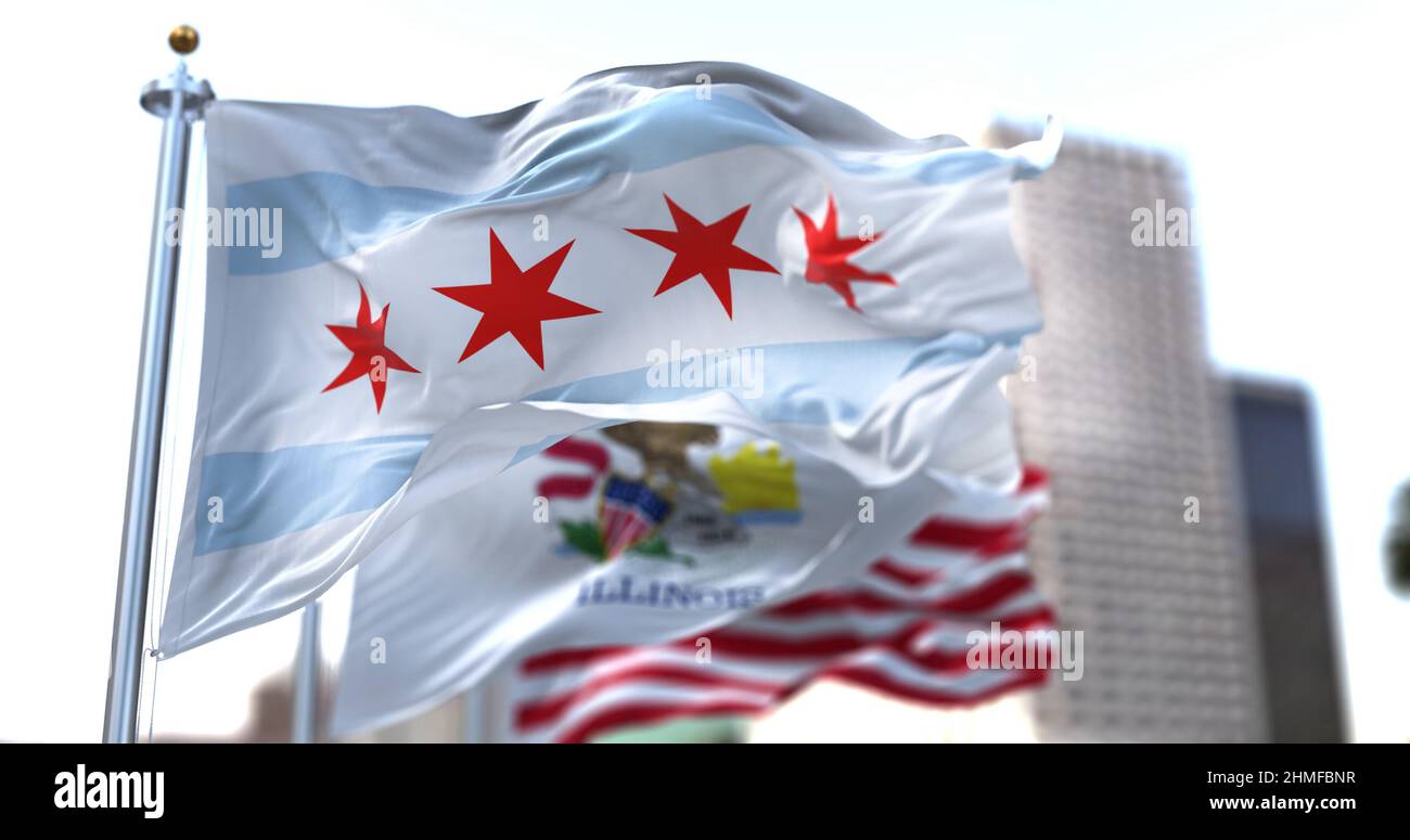 Le drapeau de la ville de Chicago agite dans le vent avec l'état de l'Illinois et les drapeaux nationaux des États-Unis flous en arrière-plan Banque D'Images