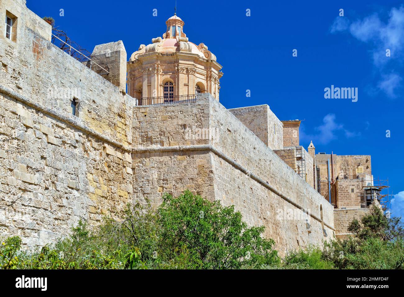 Les anciens bastions de Mdina Banque D'Images