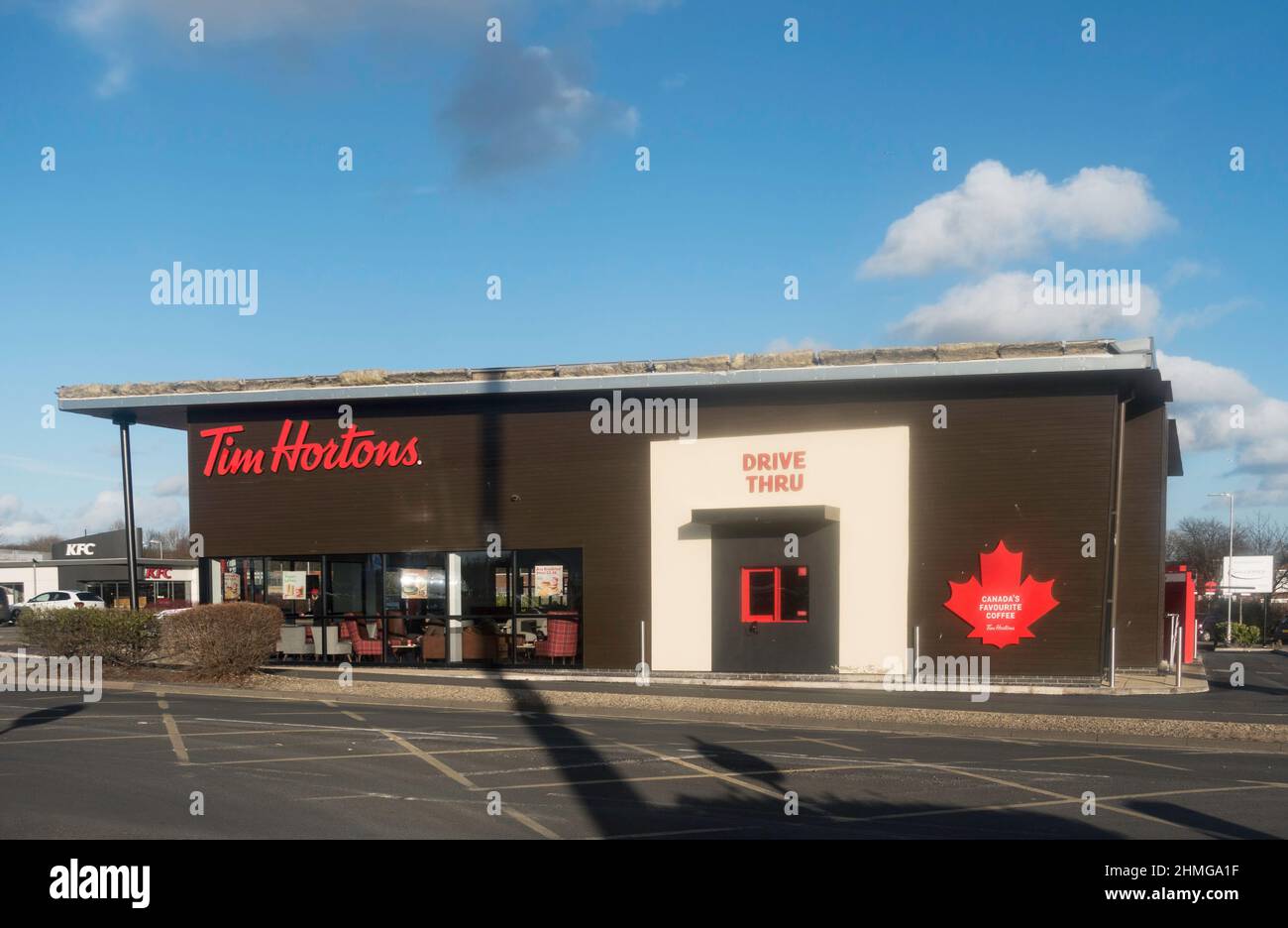 Restaurant Tim Hortons drive-in à Washington Galleries, nord-est de l'Angleterre, Royaume-Uni Banque D'Images