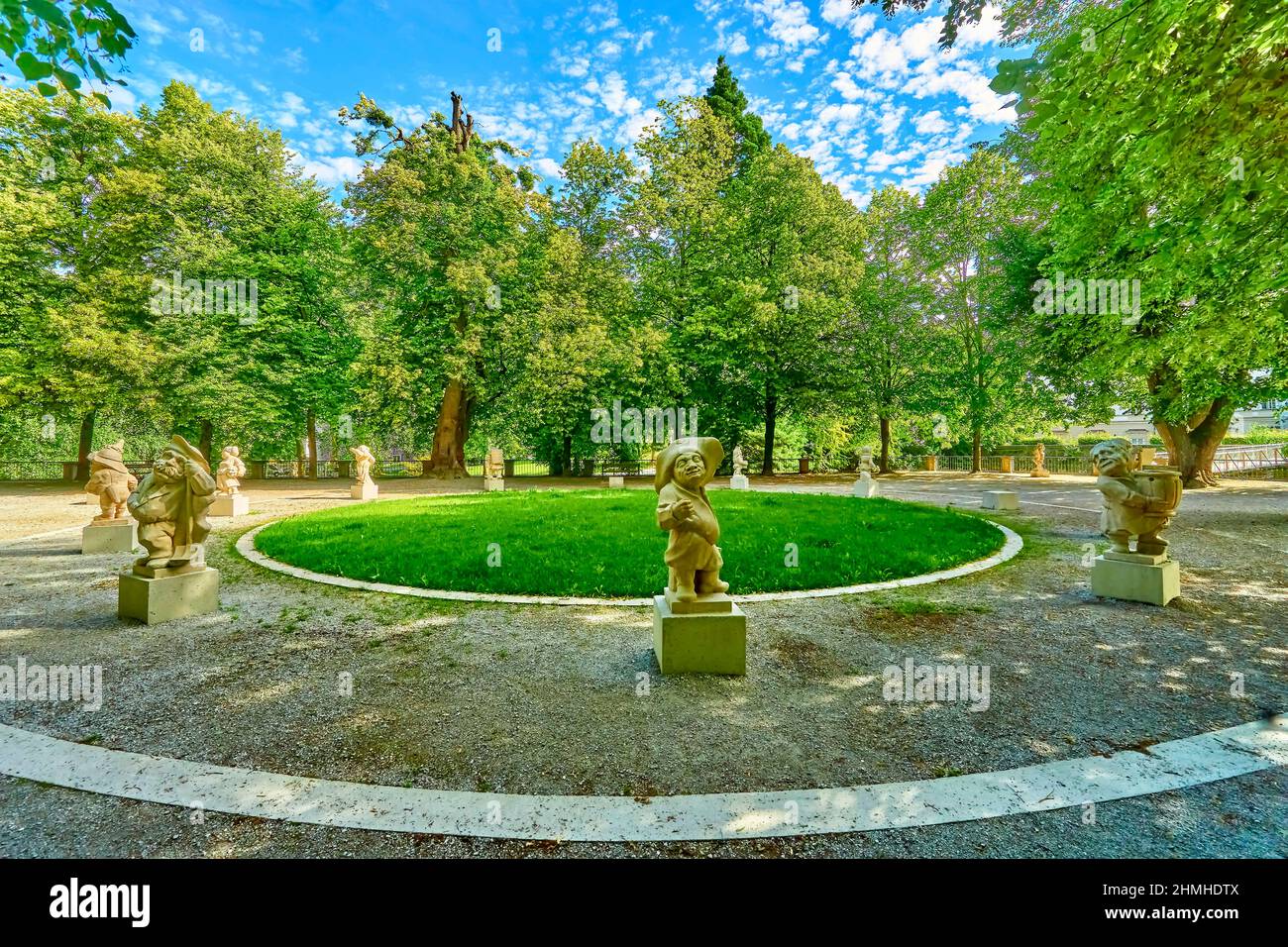 Le jardin nain du palais Mirabell dans la ville de Salzbourg Banque D'Images