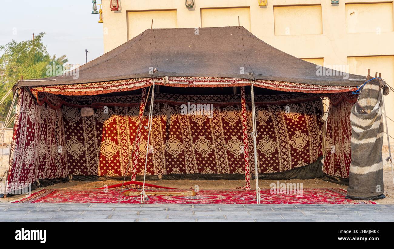 Tente arabe traditionnelle conservée pour exposition au Souq du qatar Banque D'Images