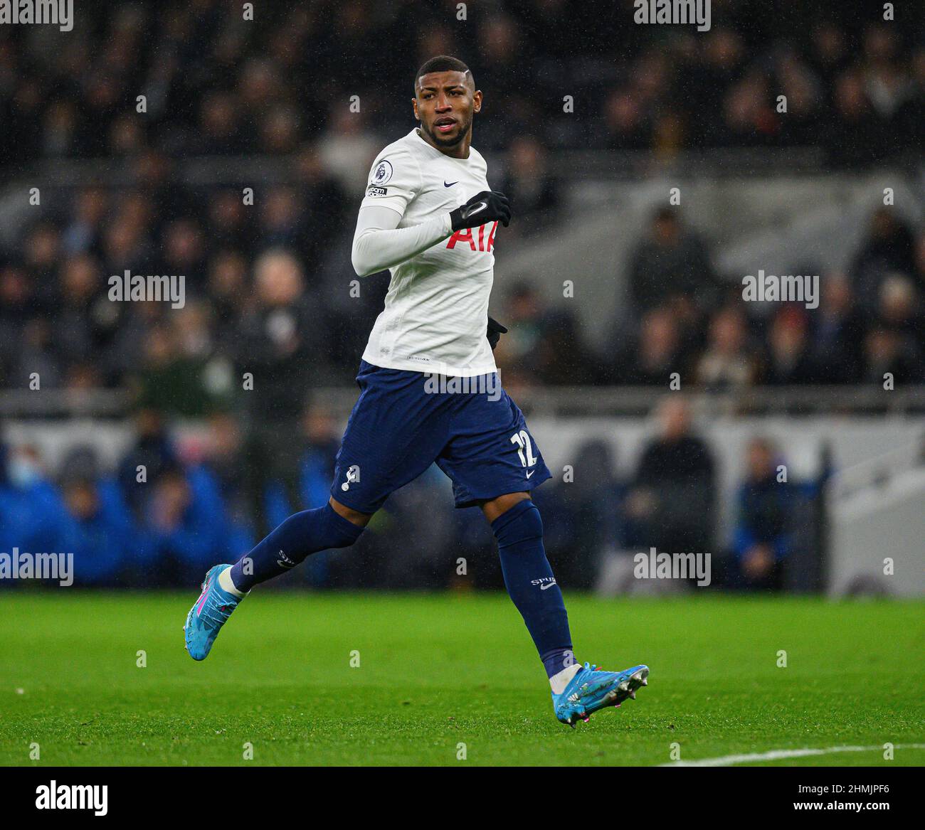 Londres, Royaume-Uni. 09th févr. 2022. Emerson Royal lors du match contre Southampton au stade Tottenham Hotspur. Crédit photo : crédit: Mark pain/Alamy Live News Banque D'Images