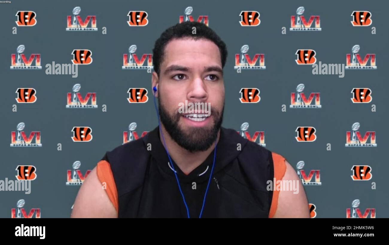 Los Angeles, États-Unis. 10th févr. 2022. Capture d'écran de C.J. Uzomah Cincinnati Bengals Tight fin #87 parlant lors d'une session de disponibilité de médias le 10 février 2022 pour le Super Bowl LVI entre les Bengals de Cincinnati et les Rams de Los Angeles. (Photo NFL Virtual Media Center via Credit: SIPA USA/Alamy Live News Banque D'Images