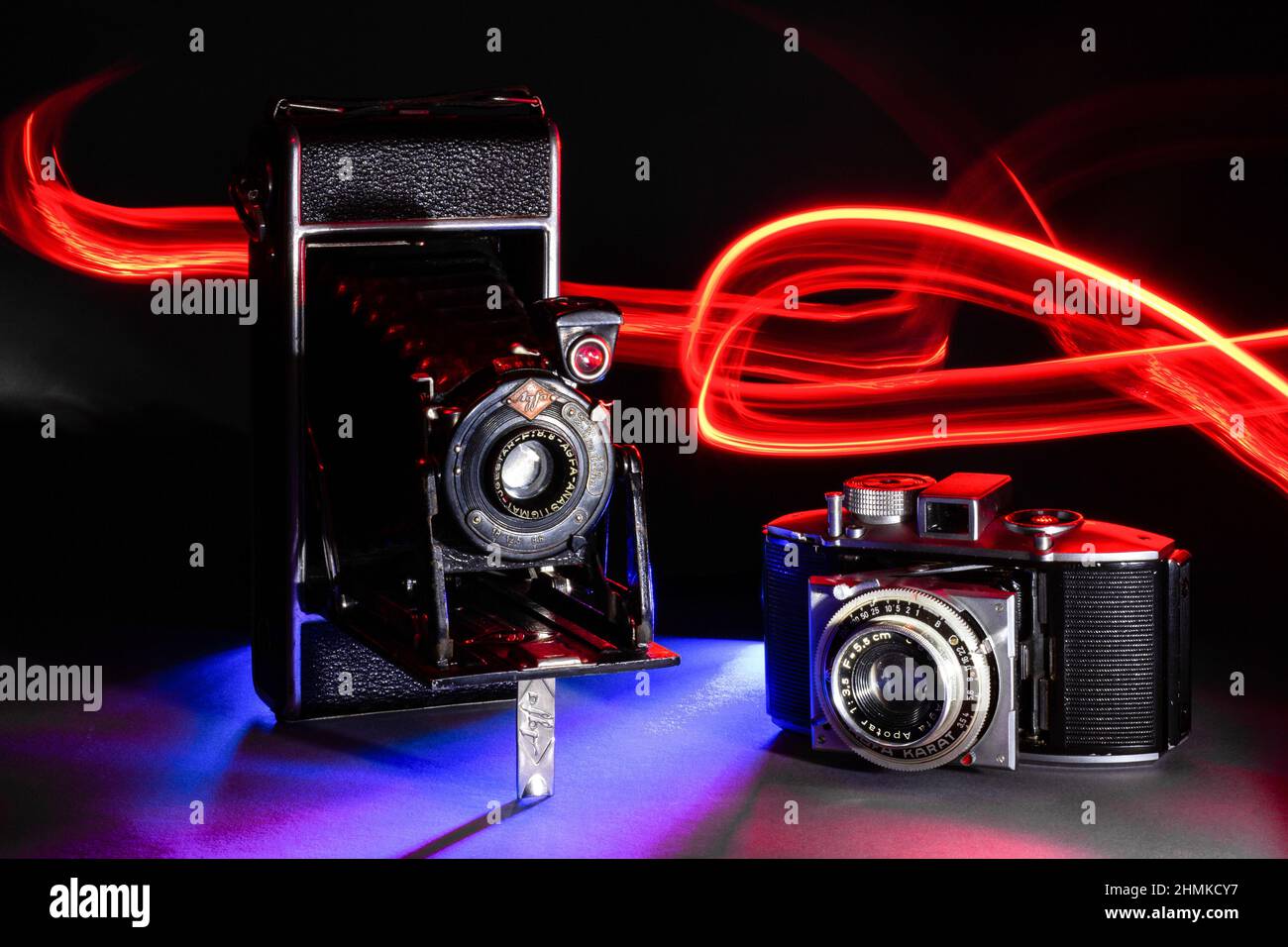 AGFA Anastigmat Jgestar - ancien analogue d'époque caméra, format moyen avec longue durée expsoure / lumières rouges Banque D'Images