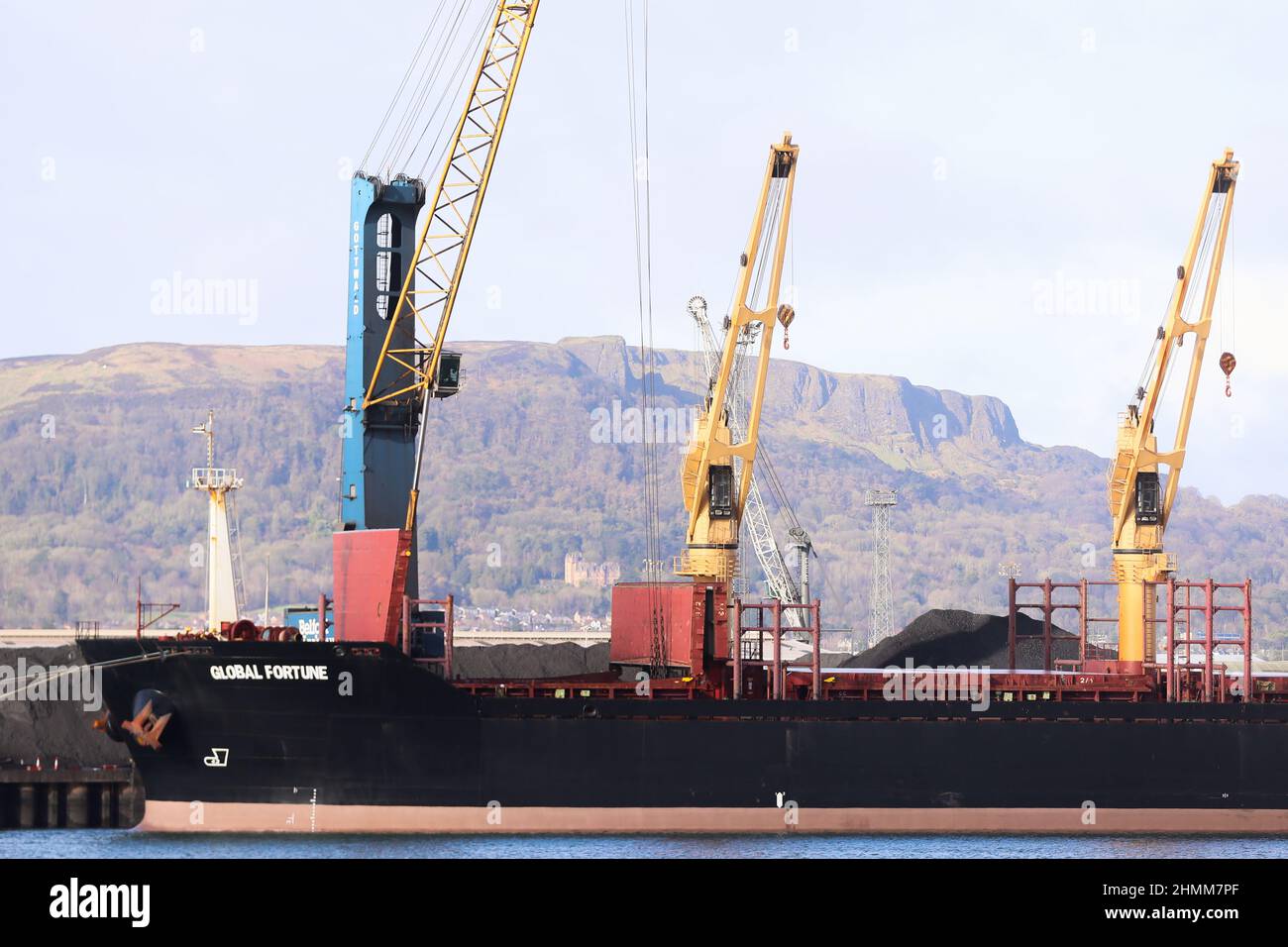 Le charbon et d'autres ressources sont importés en Irlande du Nord via le port de Belfast. Banque D'Images