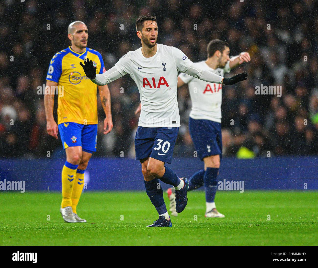 Londres, Royaume-Uni. 09th févr. 2022. Rodrigo Bentancur lors du match contre Southampton au stade Tottenham Hotspur. Crédit photo : crédit: Mark pain/Alamy Live News Banque D'Images