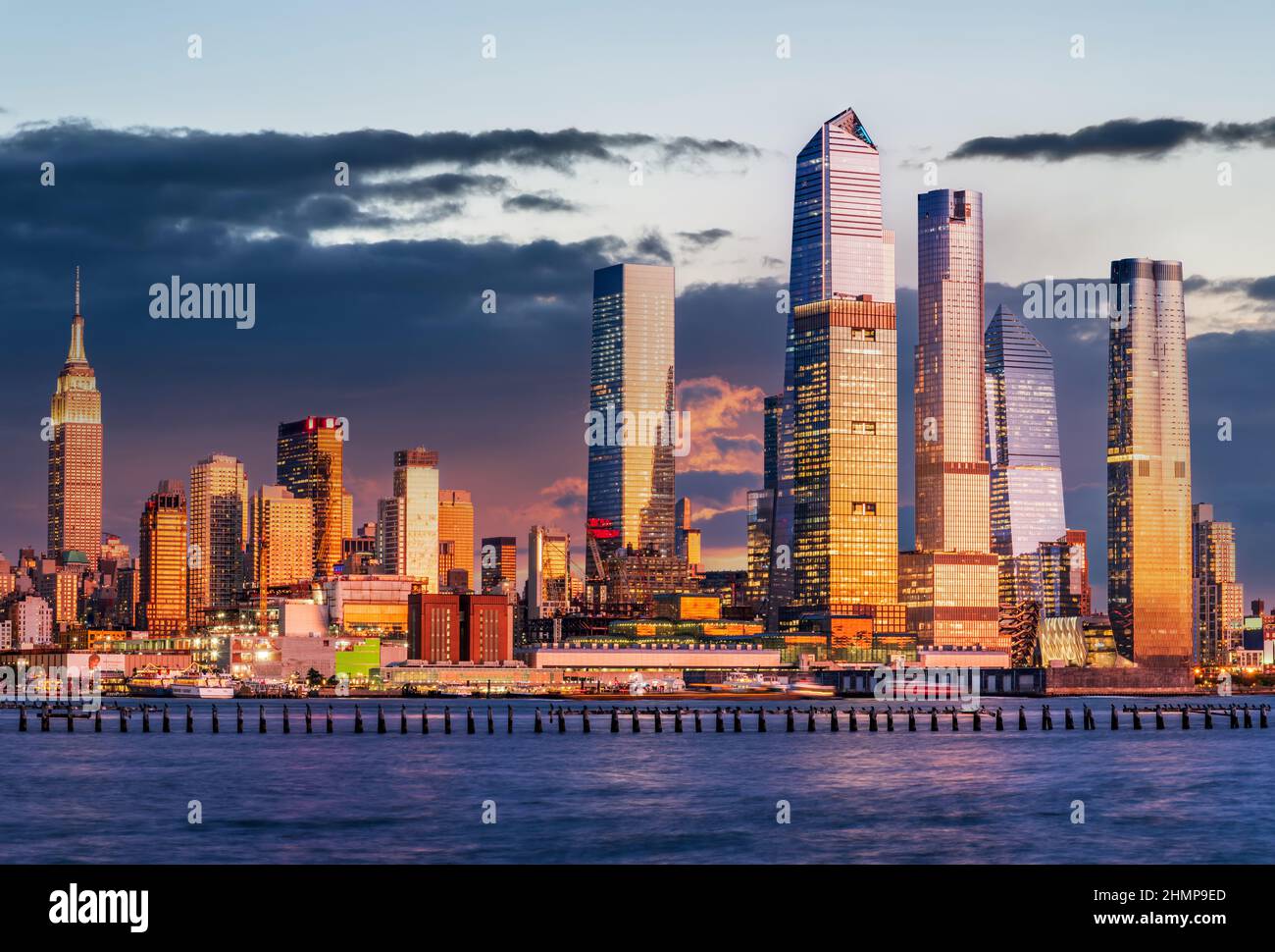 New York, États-Unis - vue imprenable sur le centre de Manhattan, Hudson River. Banque D'Images