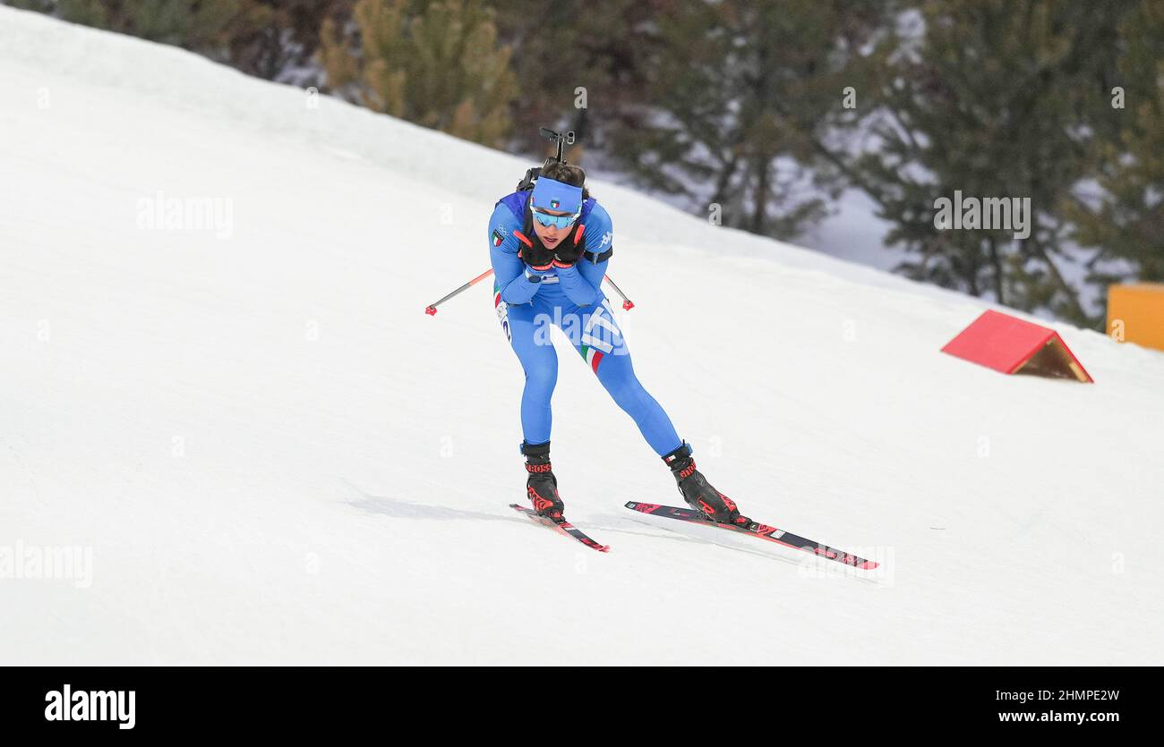 Zhangjiakou, province chinoise du Hebei. 11th févr. 2022. Dorothea Wierer of Italy participe au sprint féminin de biathlon 7,5km au Centre national de biathlon de Zhangjiakou, dans la province de Hebei, dans le nord de la Chine, le 11 février 2022. Crédit: Peng Ziyang/Xinhua/Alay Live News Banque D'Images