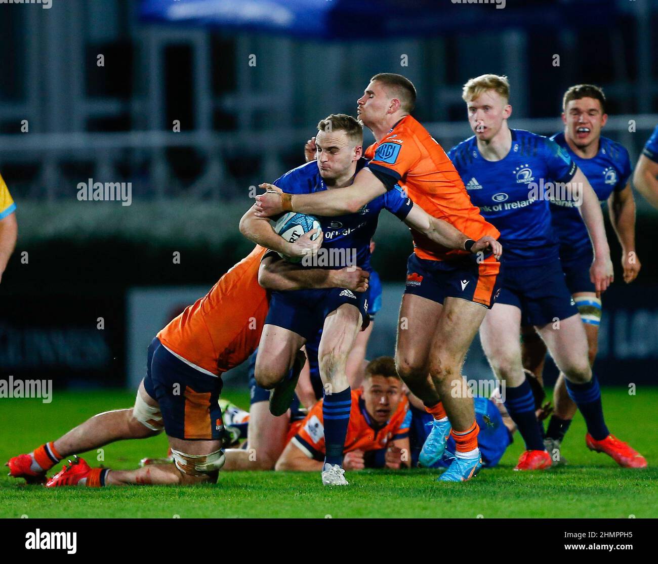 Dublin, Irlande. 11th févr. 2022. 11th février 2022 ; RDS Arena, Dublin, Ballsbridge, Irlande ; United Championship Rugby, Leinster versus Edinburgh; Nick McCarthy de Leinster tente de passer par l'attaque crédit: Action plus Sports Images/Alamy Live News Banque D'Images