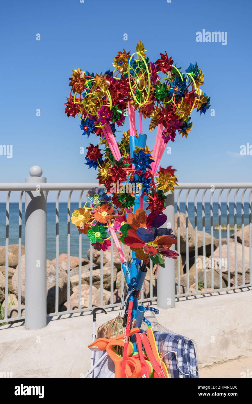 pignons colorés à vendre près de la plage de la mer baltique Banque D'Images