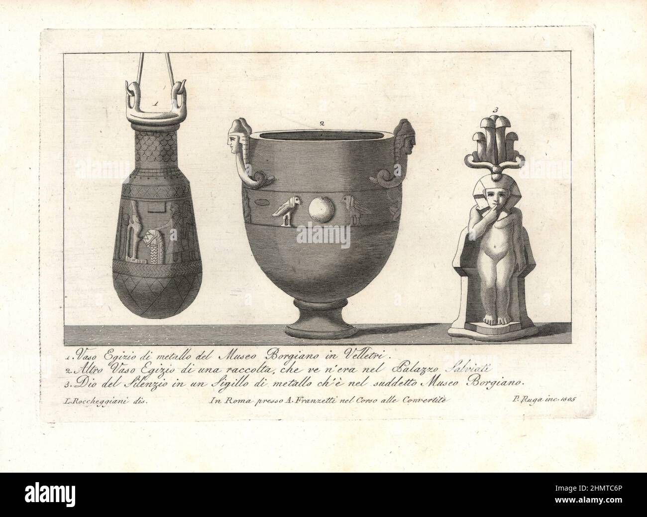 Vase en métal égyptien du Museo Borgiano à Velletri 1, vase égyptien du Palazzo Salviati 2, et Harpocrate ou dieu de silence dans un sceau en métal du Musée Borgiano 3. Gravure de coperplate par Pietro Ruga après une illustration par Lorenzo Rocceggiani de ses 100 plaques de costumes religieux, civil et militaire des anciens Egyptiens, Etrusques, Grecs et Romains, Franzetti, Rome, 1802. Banque D'Images