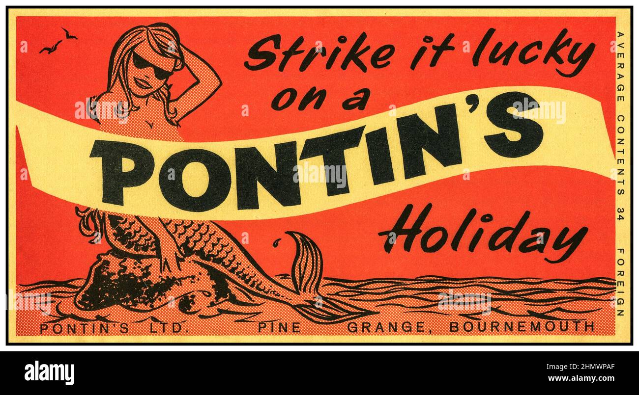 Boîte de match des années 50 faisant la promotion du camp de vacances de Pontins avec une sirène et une ligne de lanière 'Strike it Lucky on a Pontins Holidays' Banque D'Images