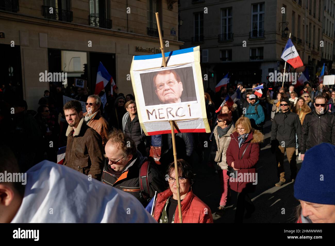 Énorme manifestation organisée par Florian Philippot, candidat à la présidence des patriotes pour 2022, contre les mesures de santé du gouvernement Banque D'Images