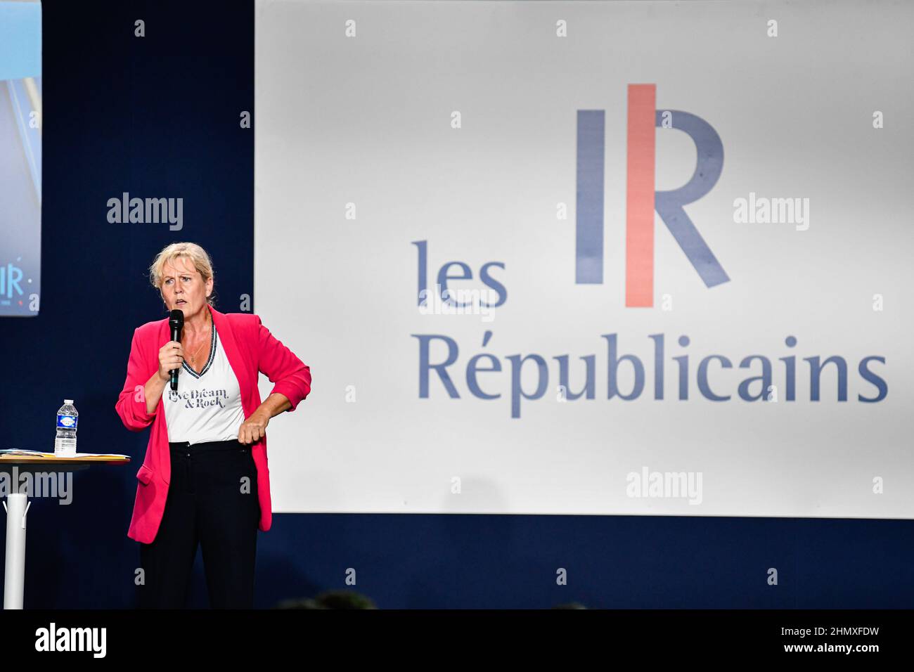 Nadine Morano, membre du parti de droite français les Républicains (LR) lors de l'année 'Campus des jeunes Républicainss' (Campus des jeunes Républicains) h Banque D'Images