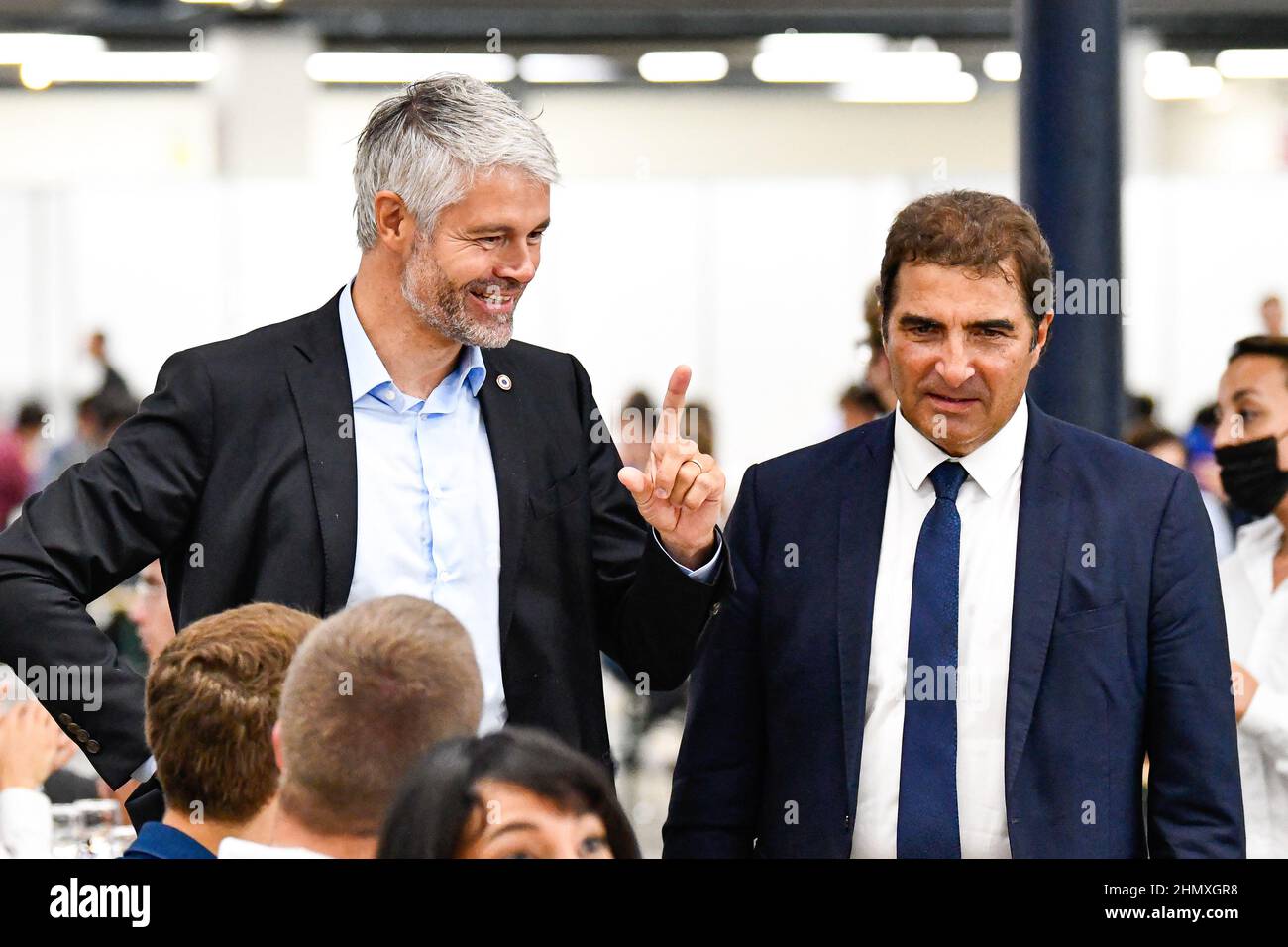 Laurent Wauquiez, président du conseil régional d'Auvergne-Rhône-Alpes, membre du parti de droite français les Républicains (LR), avec Christian J. Banque D'Images