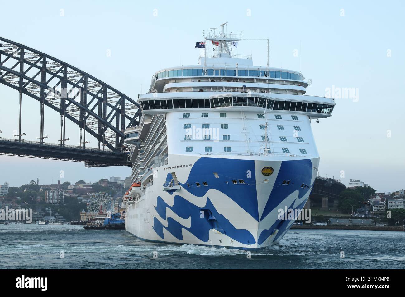 Bateau de croisière dans le port de Sydney, Australie, en novembre 2019. Banque D'Images