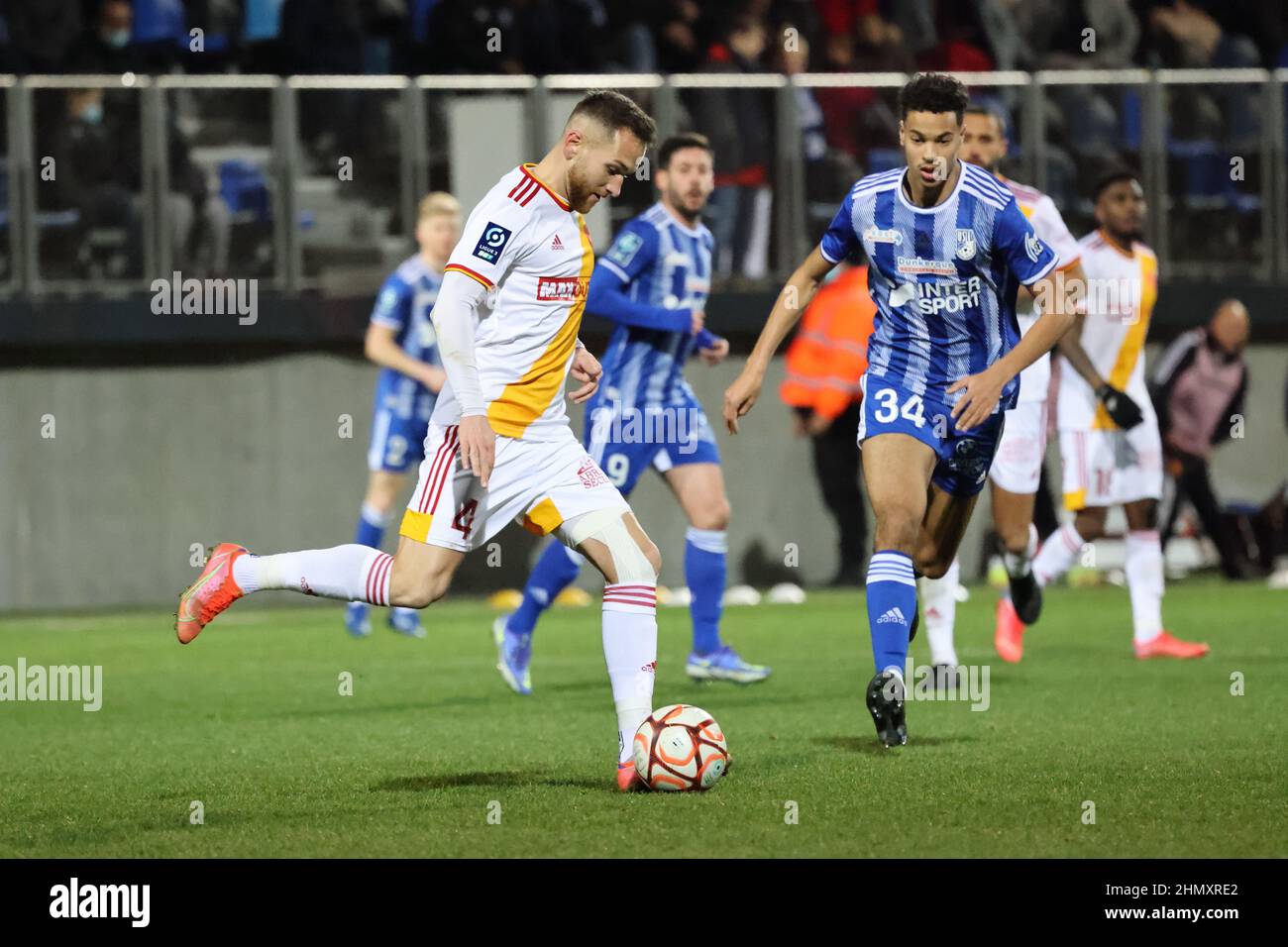 Pierre Bardy capitaine Rodez lors du championnat de France Ligue 2 match de football entre USL Dunkerque et Rodez AF le 12 février 2022 au stade Marcel Tribut à Dunkerque, France - photo Laurent Sanson / LS Medianord / DPPI Banque D'Images