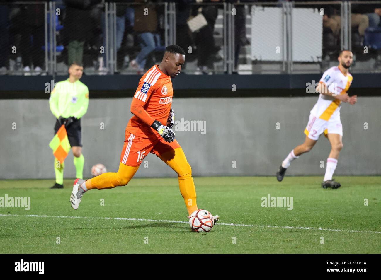 Lionel Mpasi gardien de but Rodez lors du championnat français Ligue 2 match de football entre USL Dunkerque et Rodez AF le 12 février 2022 au stade Marcel Tribut à Dunkerque, France - photo Laurent Sanson / LS Medianord / DPPI Banque D'Images