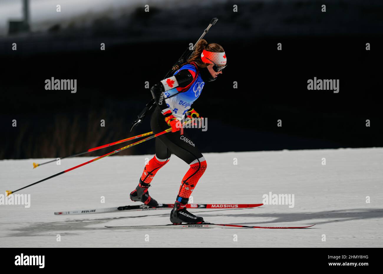 Ukaleq Slettemark du Groenland pendant le biathlon aux Jeux Olympiques d'hiver de 2022 à Beijing au parc des neiges de Zhangjiakou Genting le 7 février 2022 à Zhangjiakou, en Chine. Banque D'Images