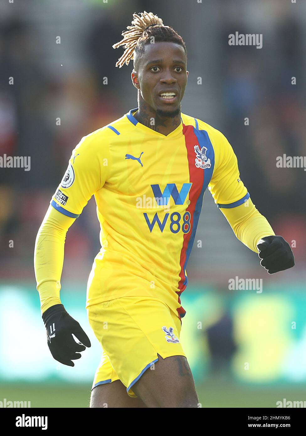 Londres, Angleterre, le 12th février 2022. Wilfried Zaha de Crystal Palace lors du match de la Premier League au Brentford Community Stadium, Londres. Crédit photo à lire: Paul Terry / Sportimage crédit: Sportimage / Alay Live News Banque D'Images