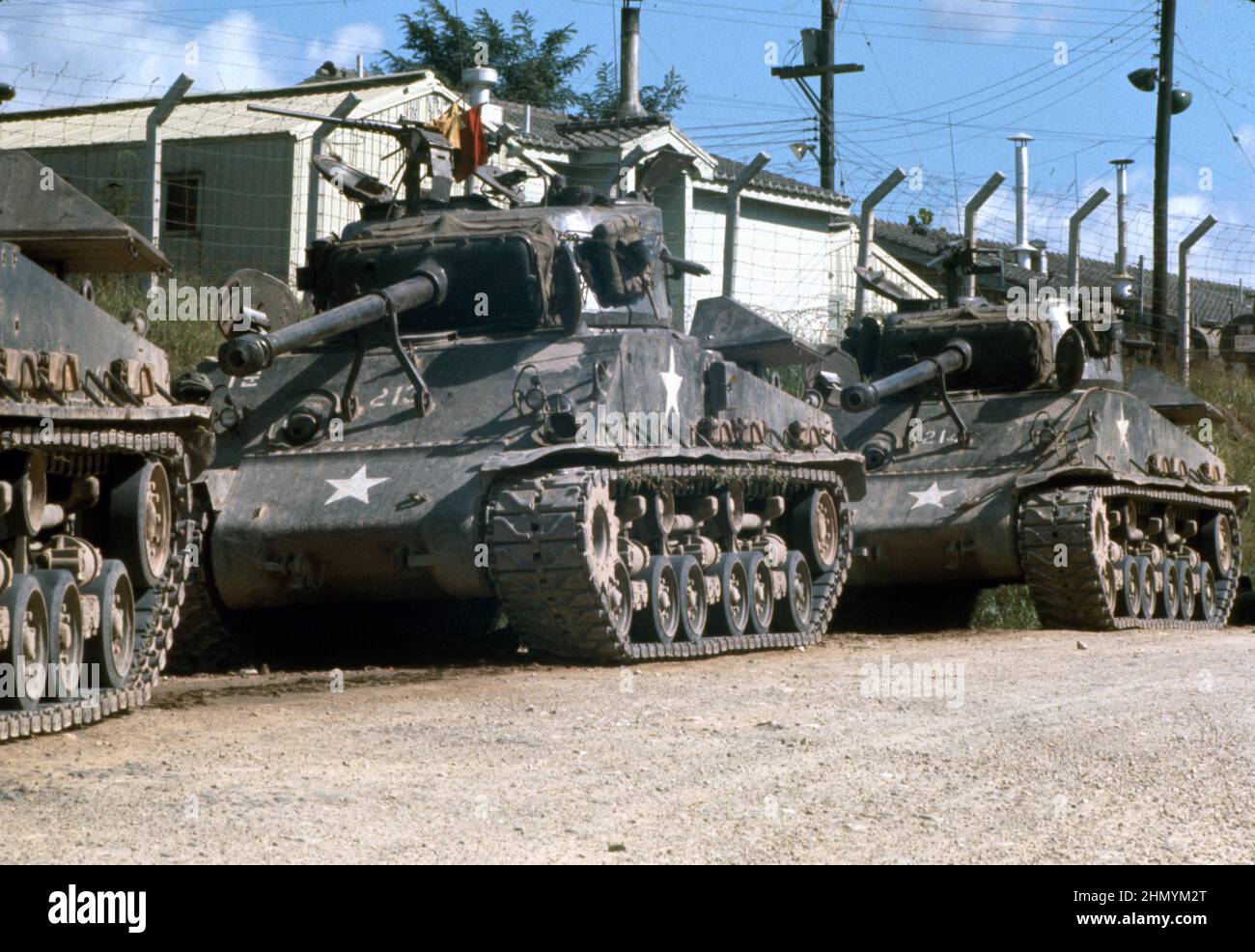 ARMÉE AMÉRICAINE / armée américaine Kampfpanzer / Tank M4A3 Sherman - in Süd Korea nach dem Waffenstillstandsabkommen des Korea Krieg / in Sout Korea après l'accord de cessez-le-feu de la guerre de Corée Banque D'Images